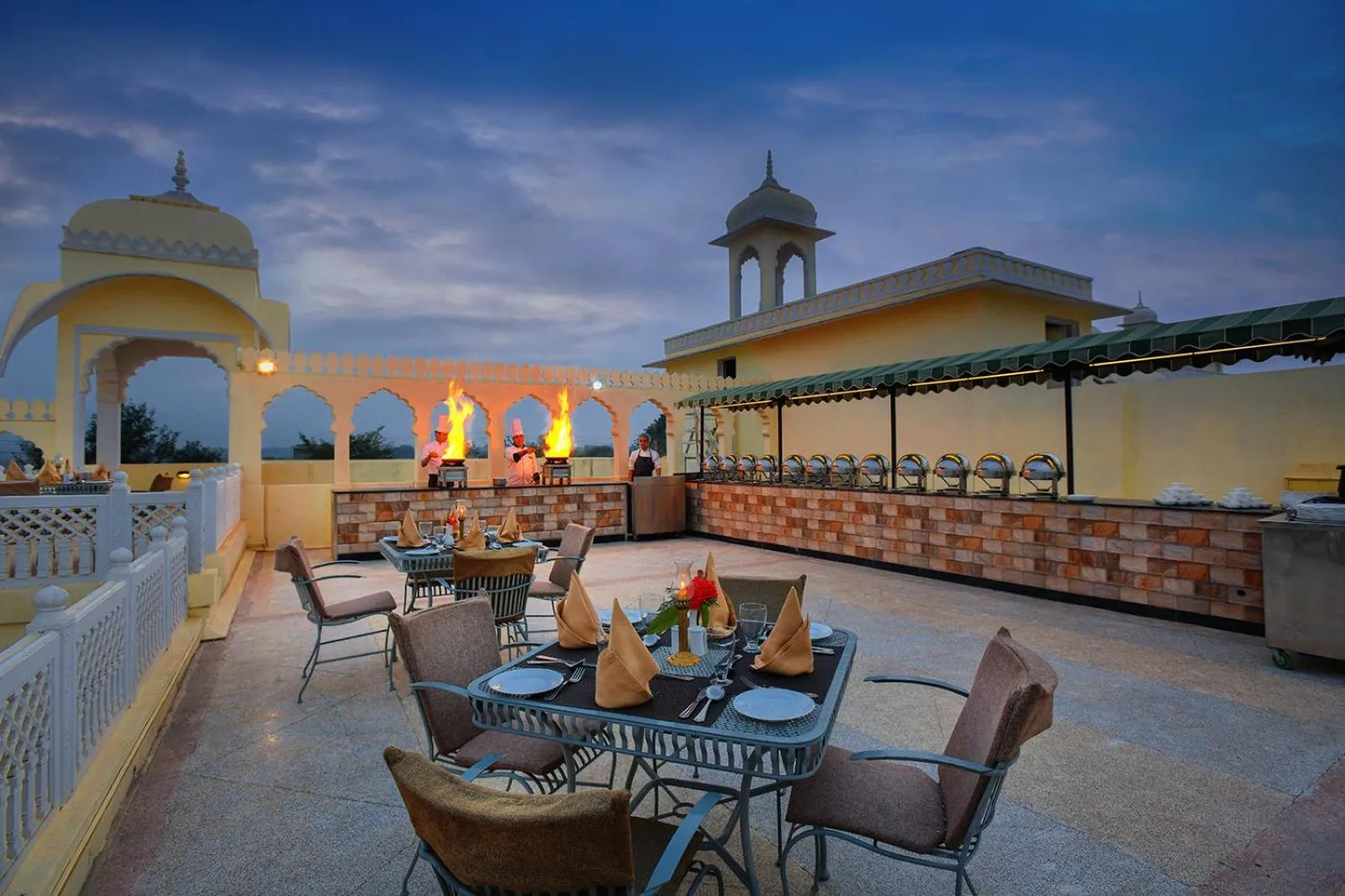 Restaurant/places to eat in The Tigress, Ranthambore