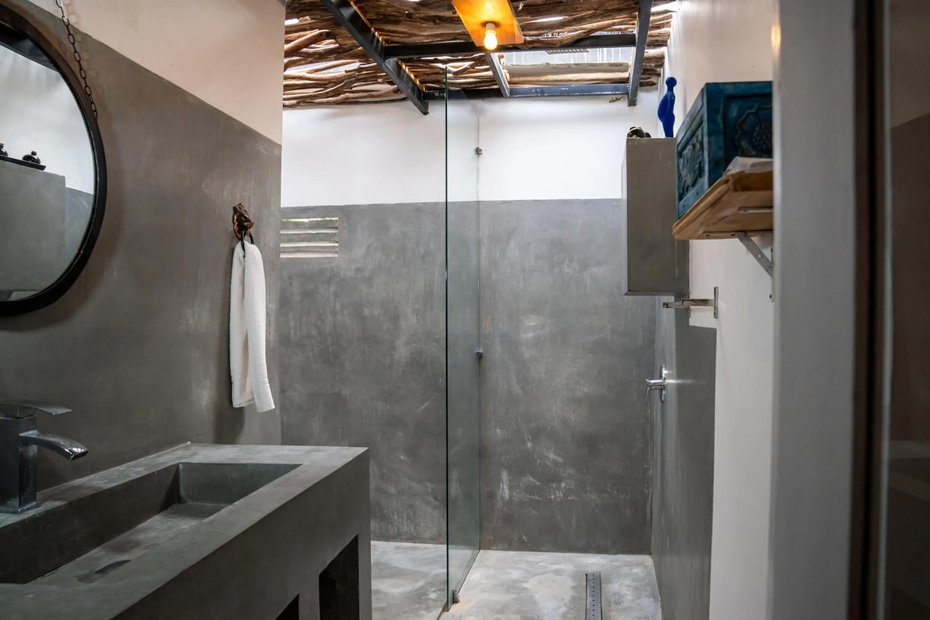 Bathroom in Amanta Beach