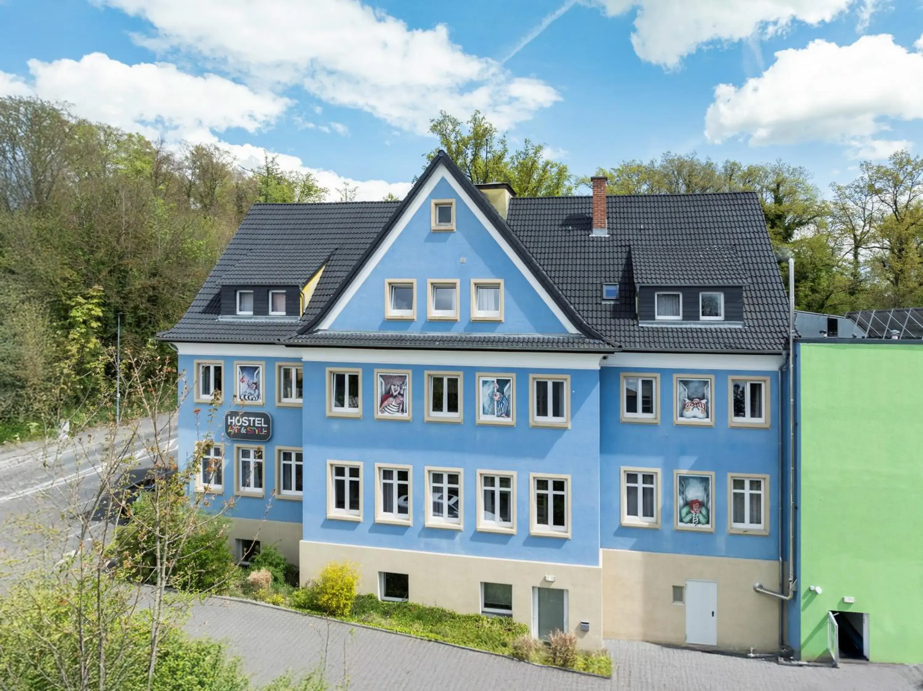 Property building in Hostel Art & Style Property building in Hostel Art & Style