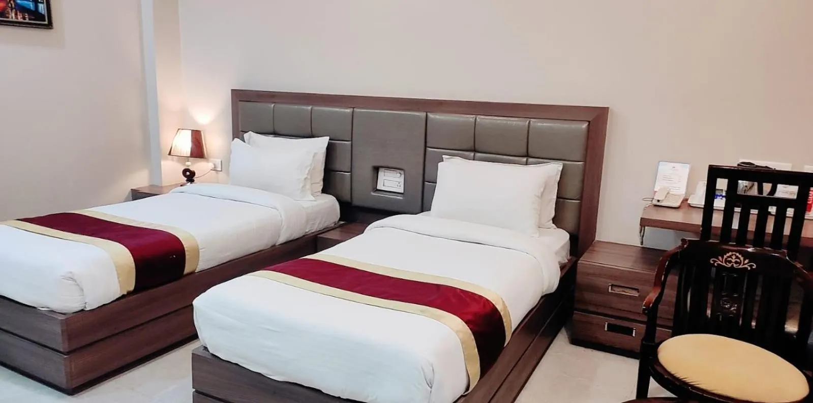 Bed in Hotel Ozas Grand