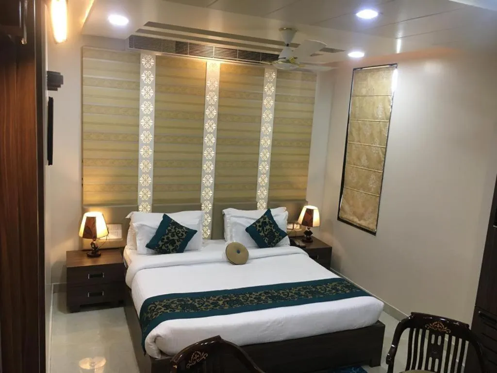 Bed in Hotel Ozas Grand