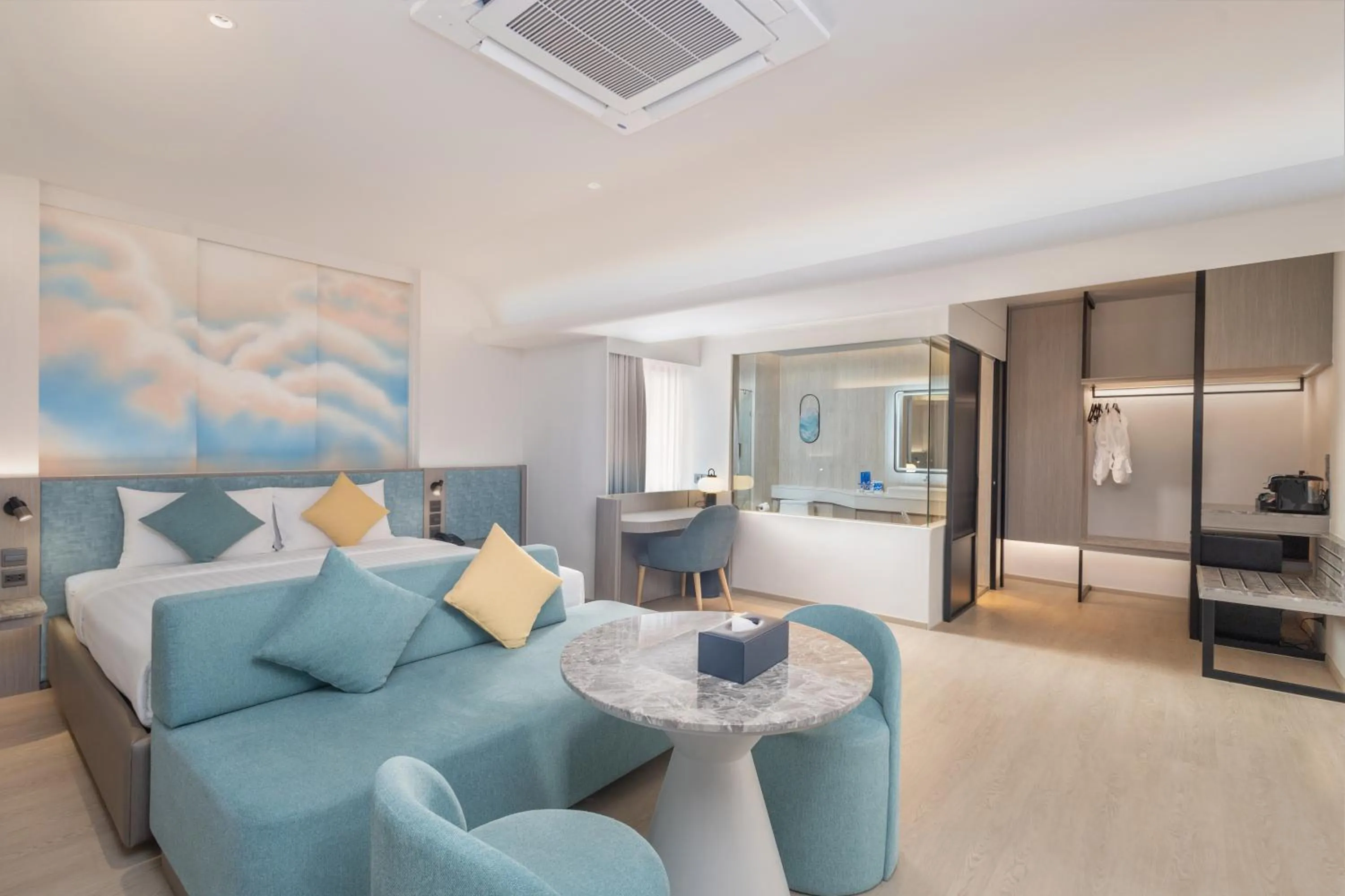 Bedroom in Cloudotel Walking Street Pattaya