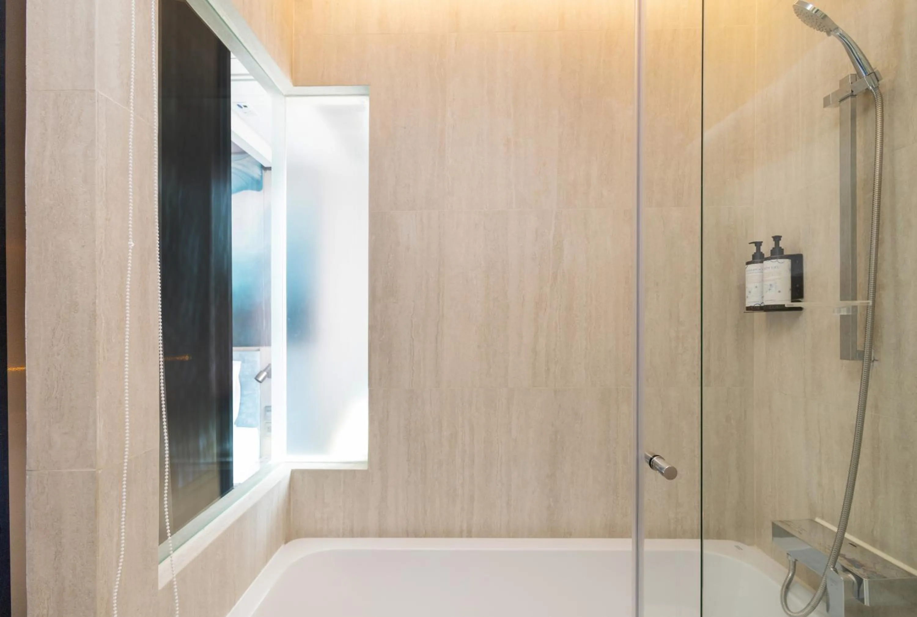 Bathroom in Cloudotel Walking Street Pattaya