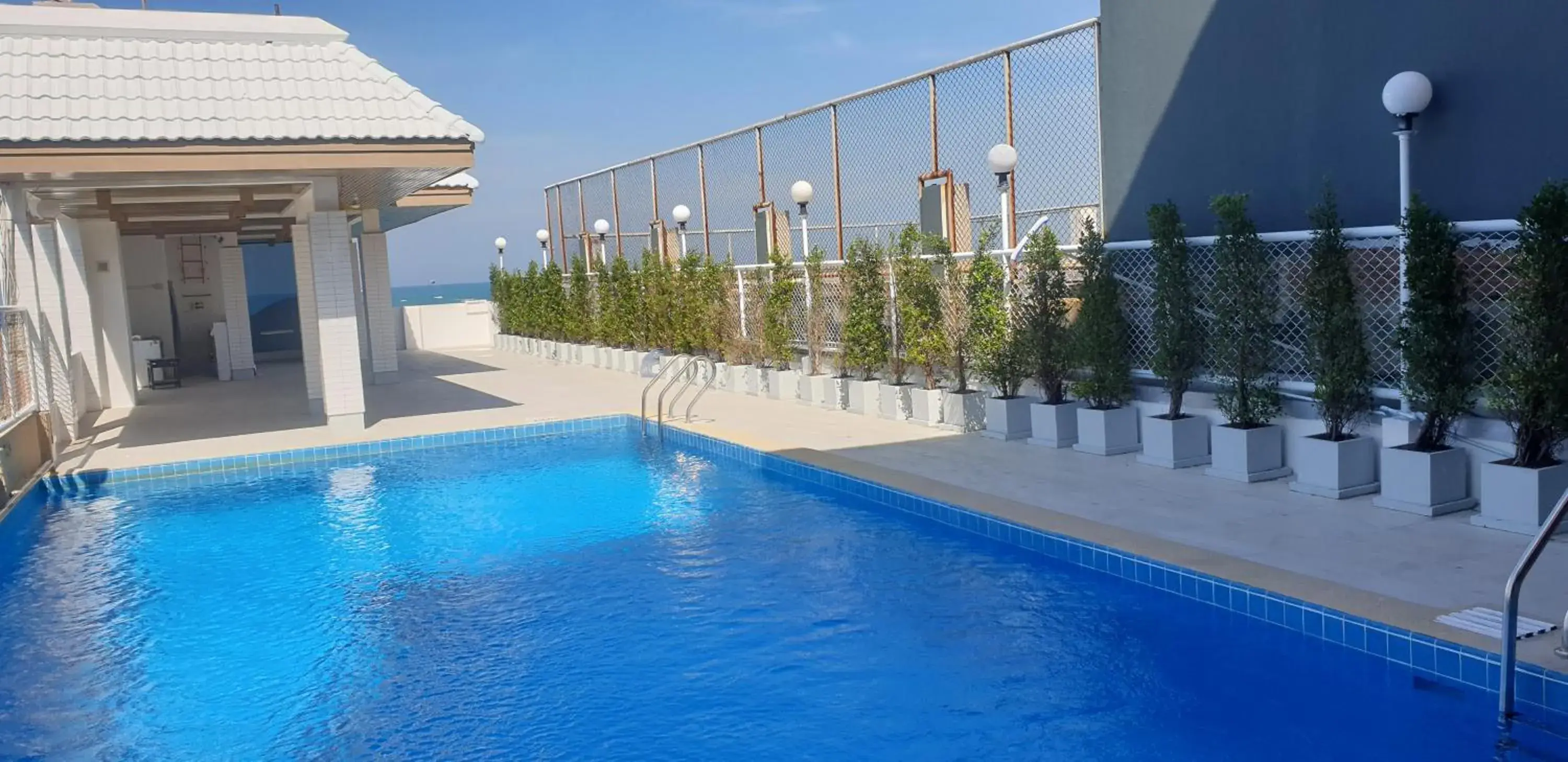 Swimming pool in Mike Hotel Swimming pool in Mike Hotel