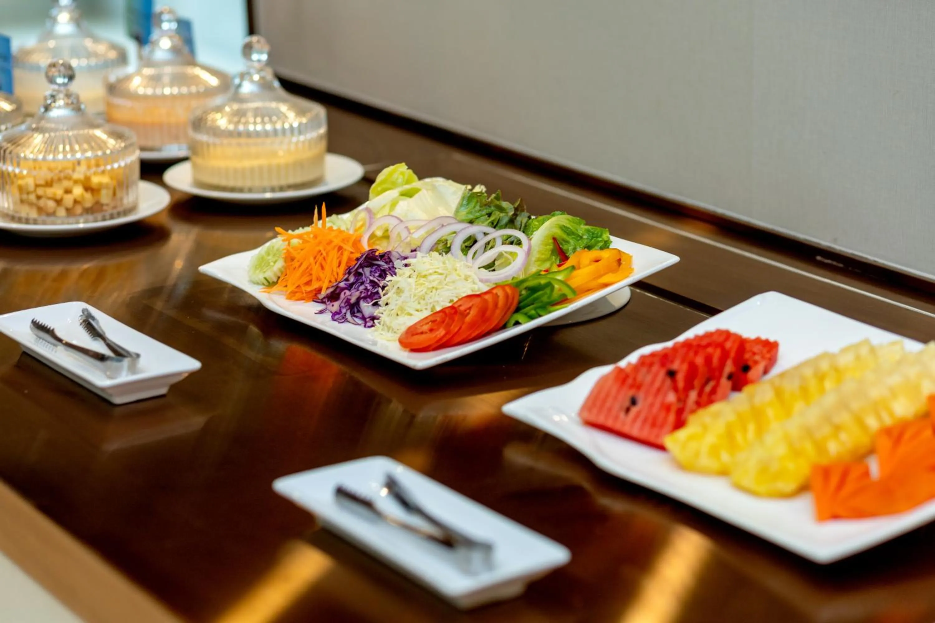 Restaurant/places to eat in Cloudotel Walking Street Pattaya