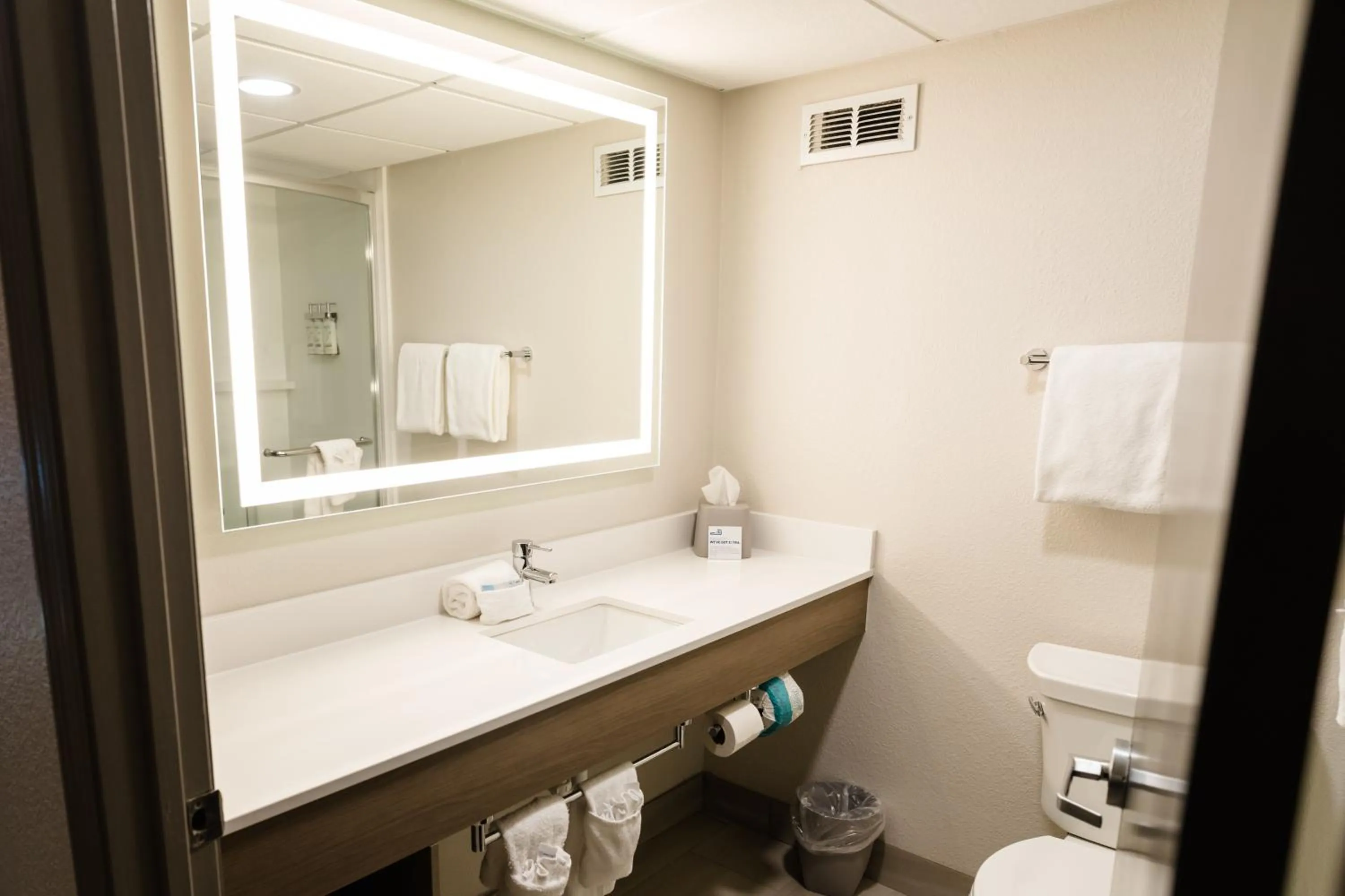 Holiday Inn Express Hotel & Suites Knoxville-North-I-75 Exit 112 by IHG