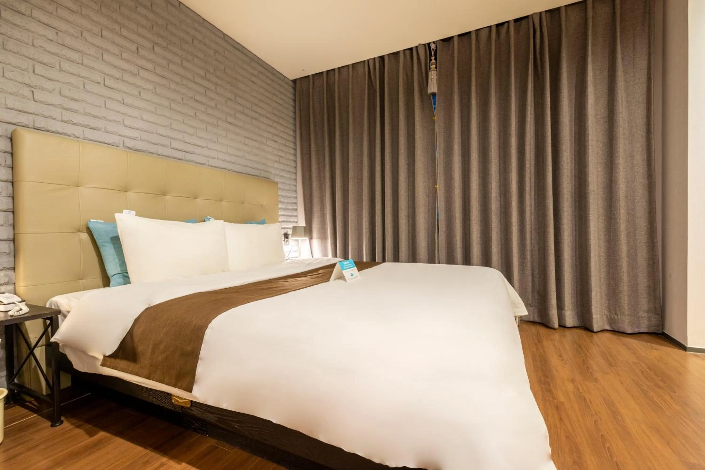 Bed in Sorgente Business Hotel