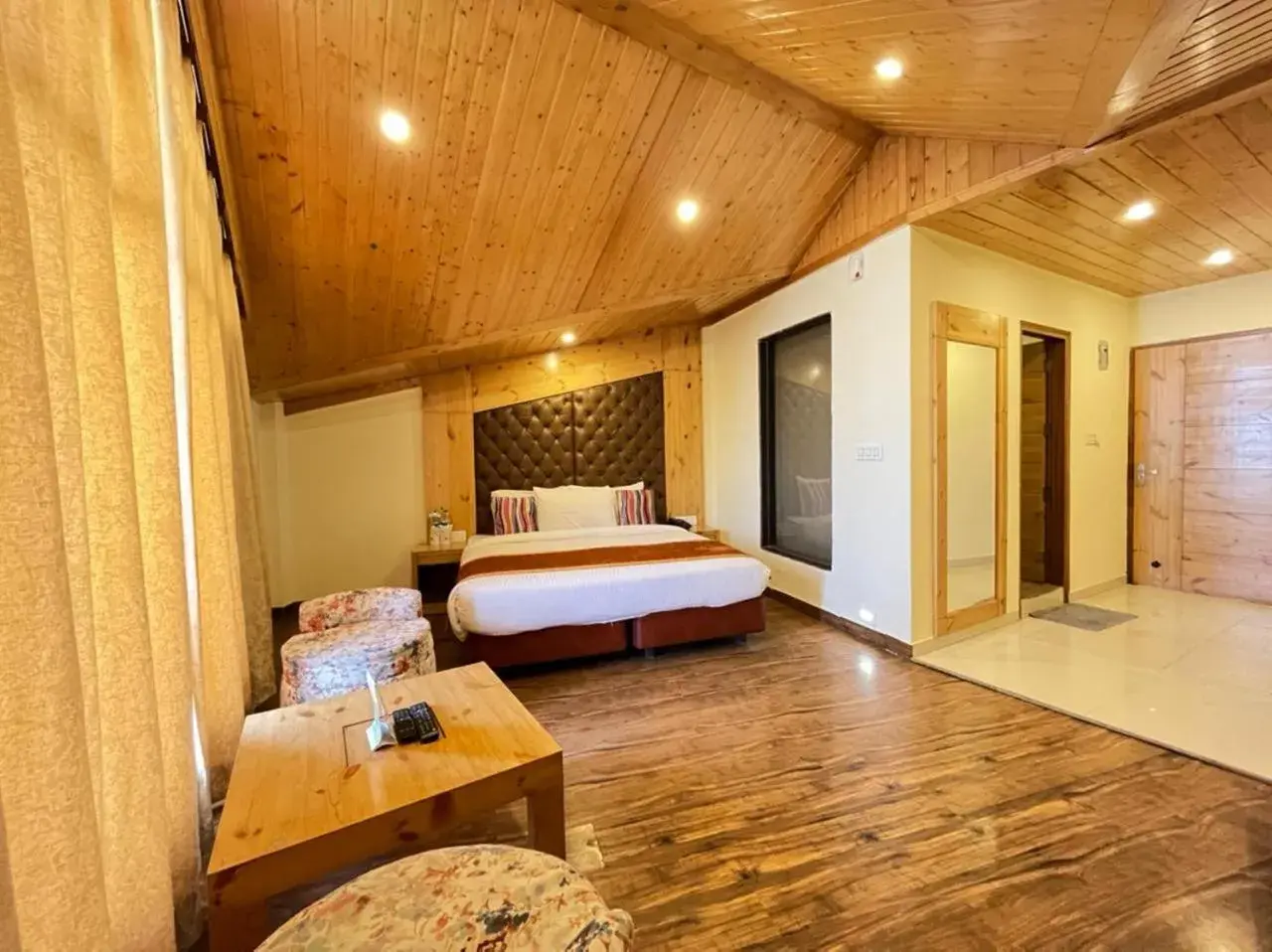 Bedroom in Kufri Pacific Resort Bedroom in Kufri Pacific Resort