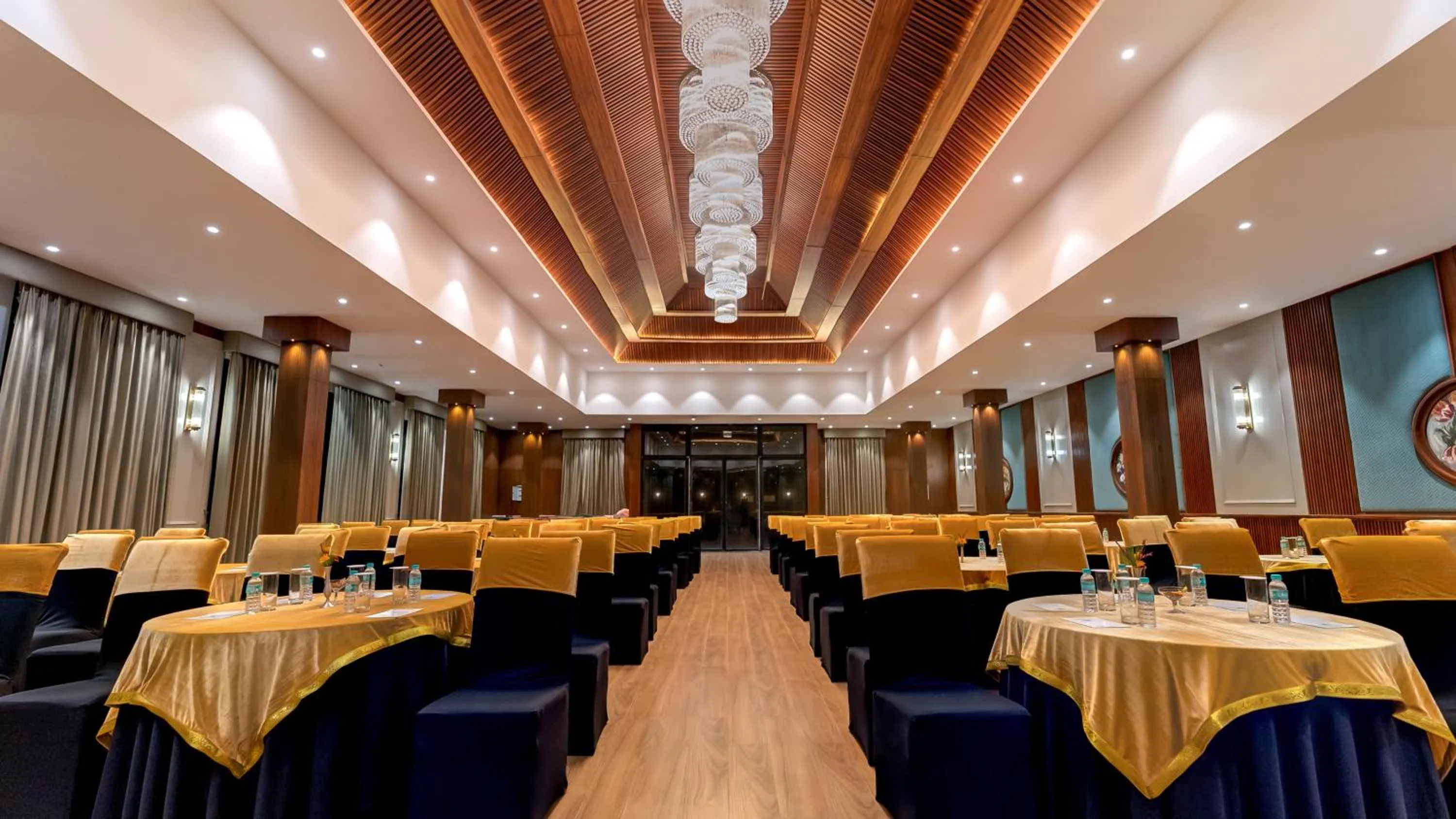 Banquet/Function facilities in Kufri Pacific Resort