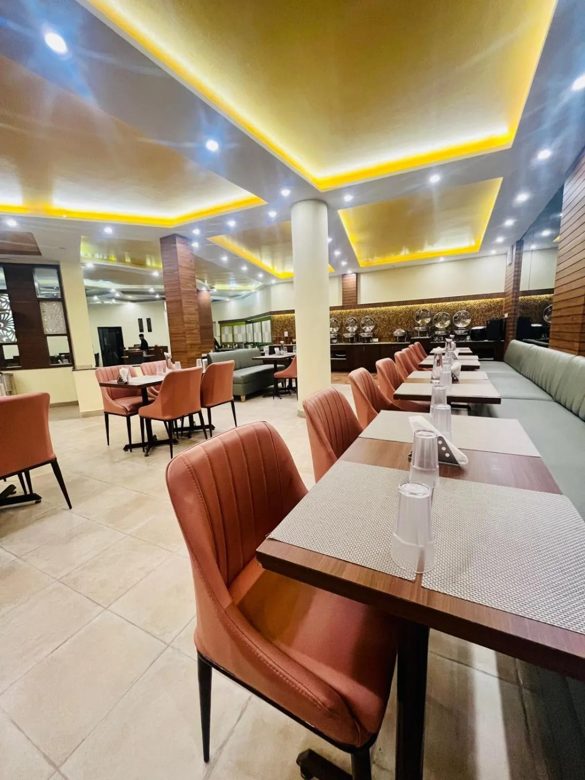 Restaurant/places to eat in Kufri Pacific Resort