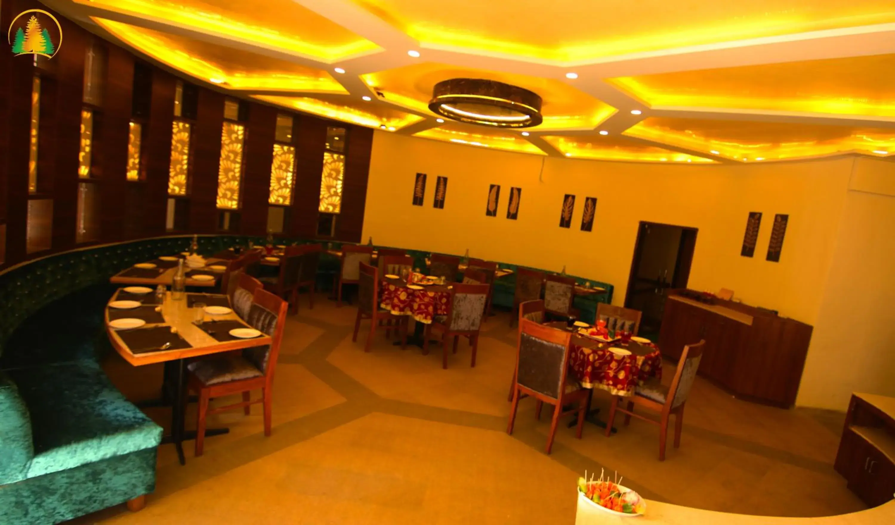 Restaurant/places to eat in Kufri Pacific Resort Restaurant/places to eat in Kufri Pacific Resort