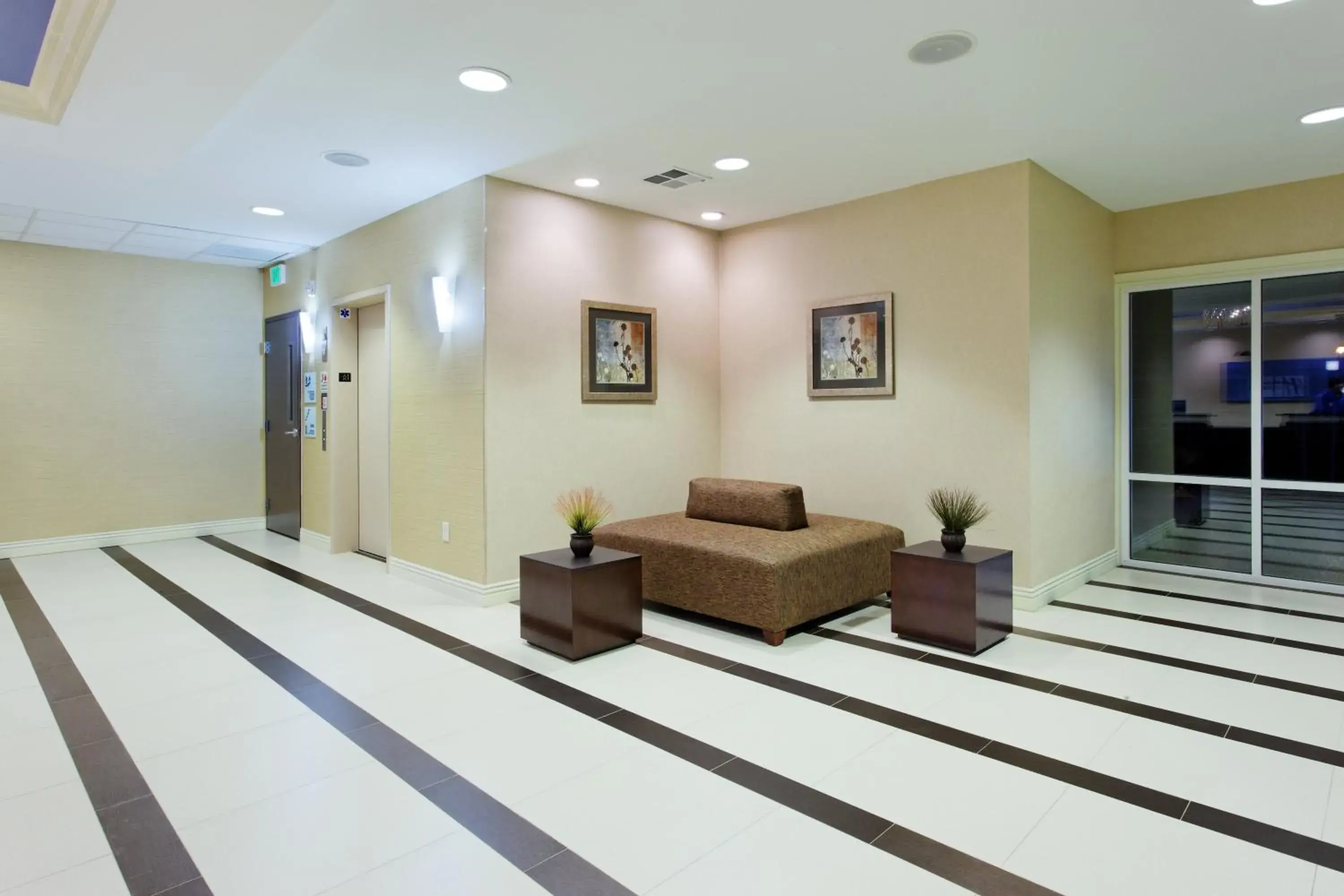 Property building in Holiday Inn Express Benicia by IHG Property building in Holiday Inn Express Benicia by IHG