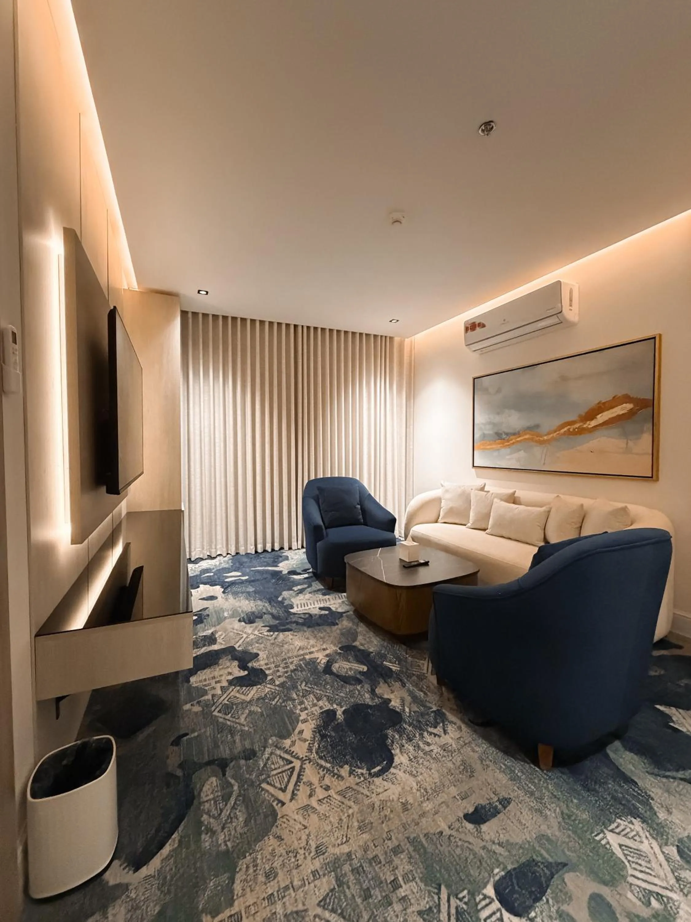 Rose Garden Hotel فندق روز جاردن