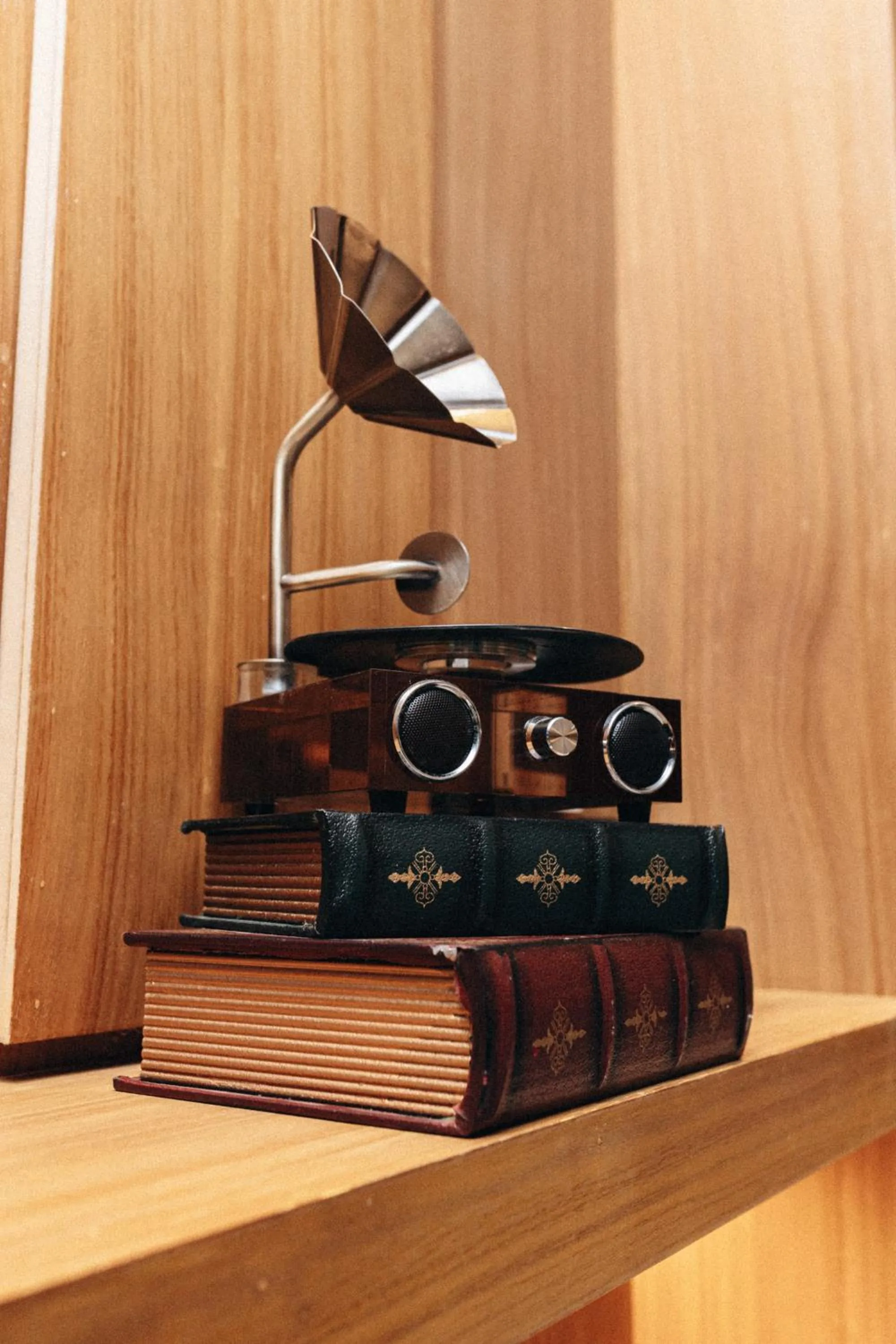 Rose Garden Hotel فندق روز جاردن