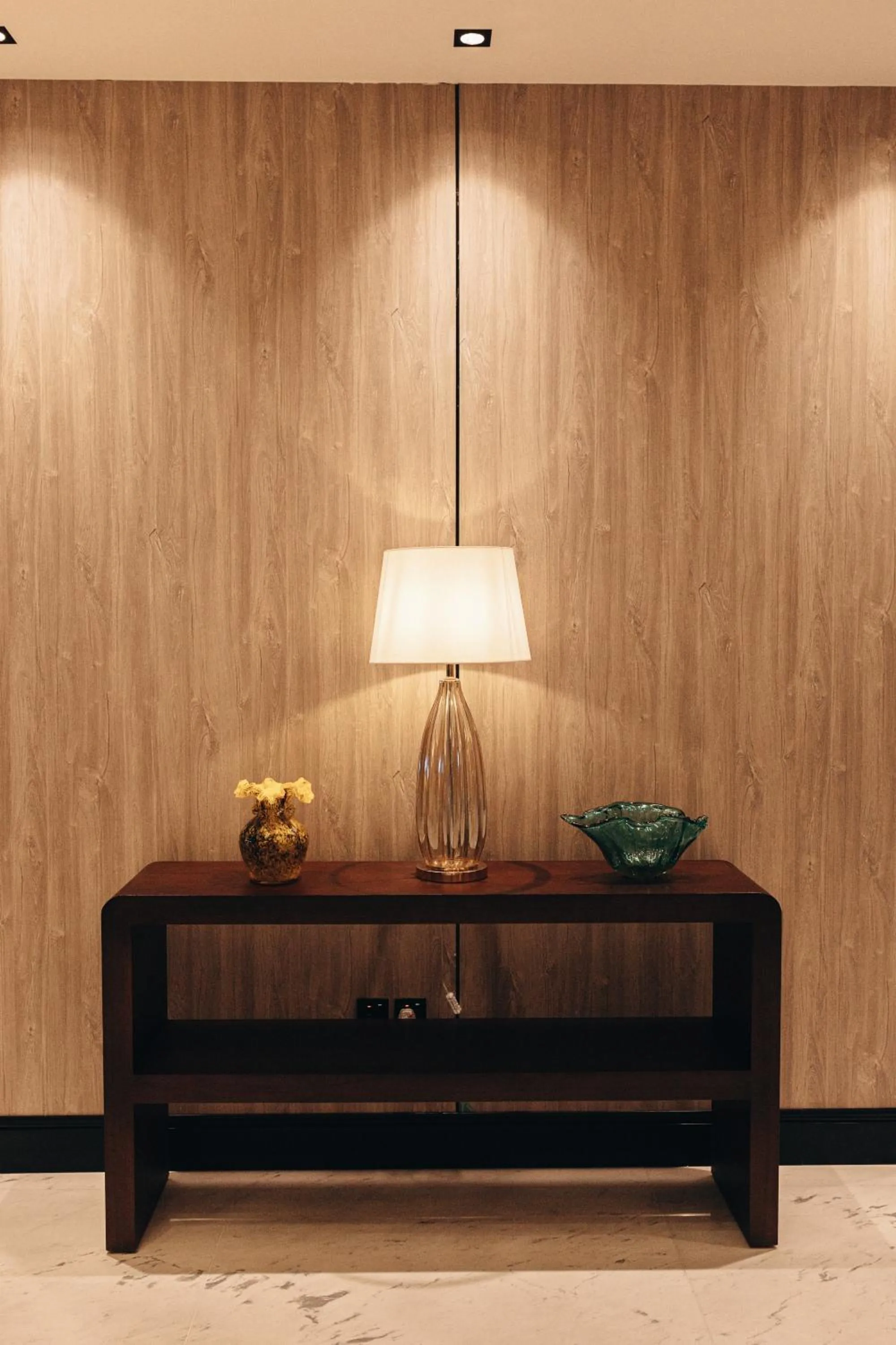 Rose Garden Hotel فندق روز جاردن