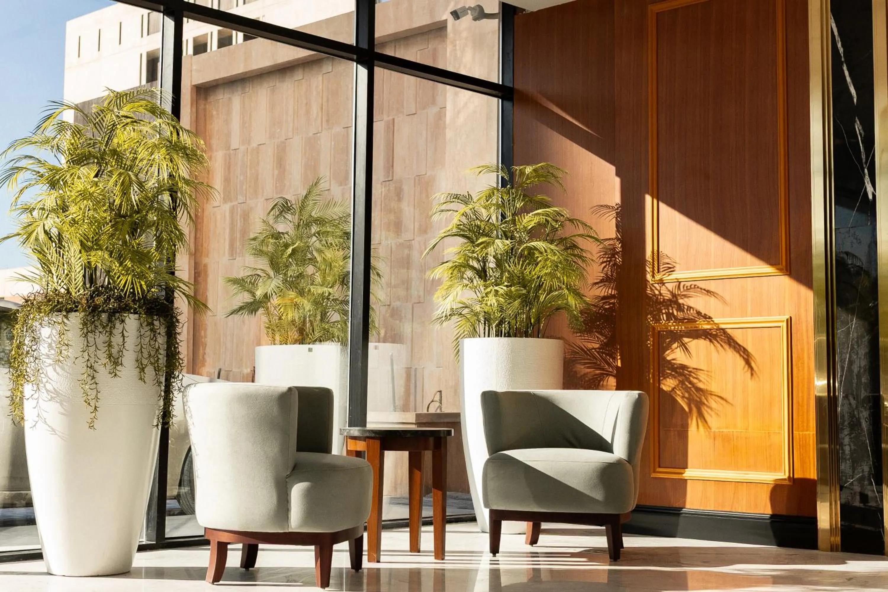 Rose Garden Hotel فندق روز جاردن