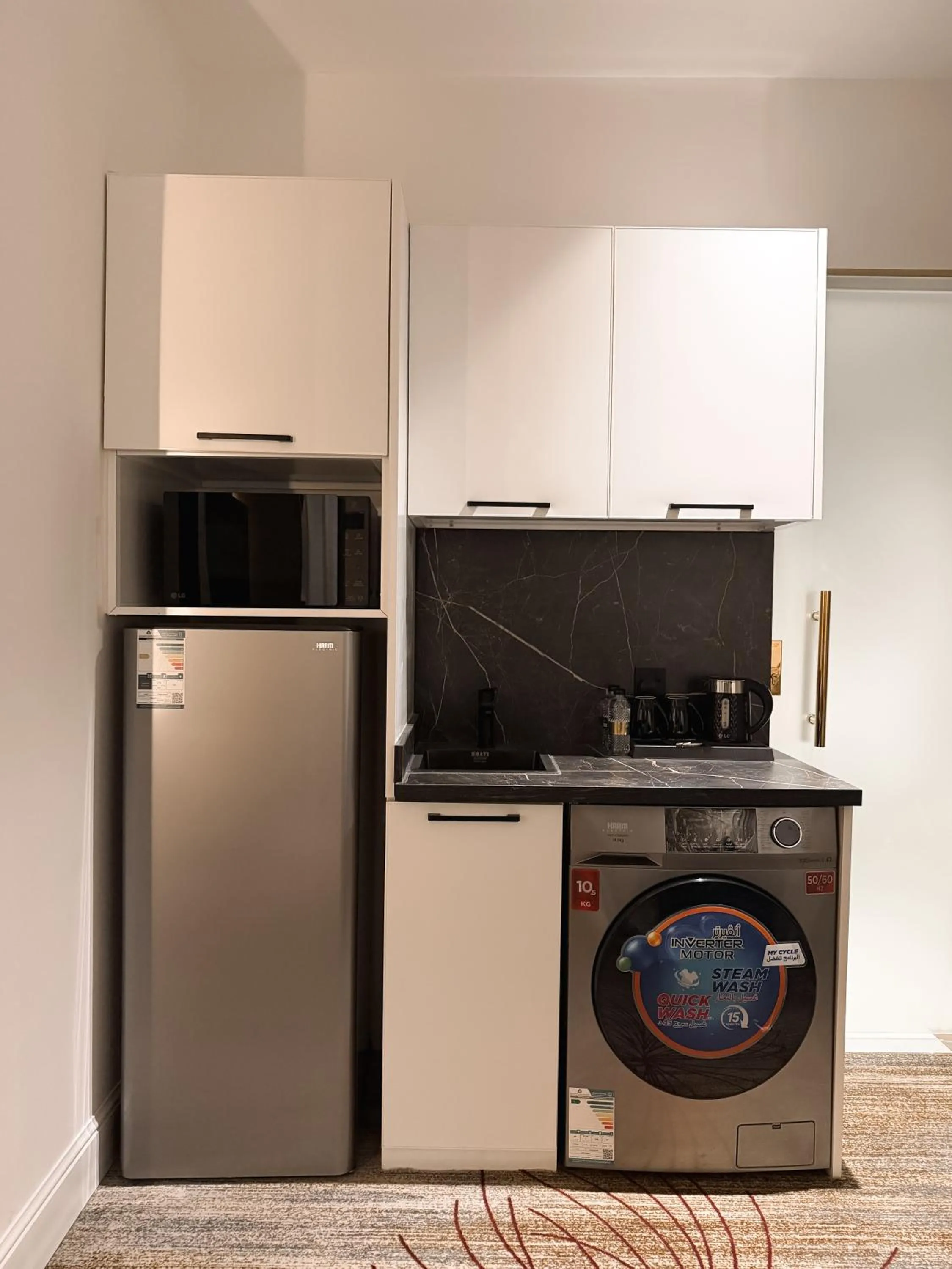 Rose Garden Hotel فندق روز جاردن