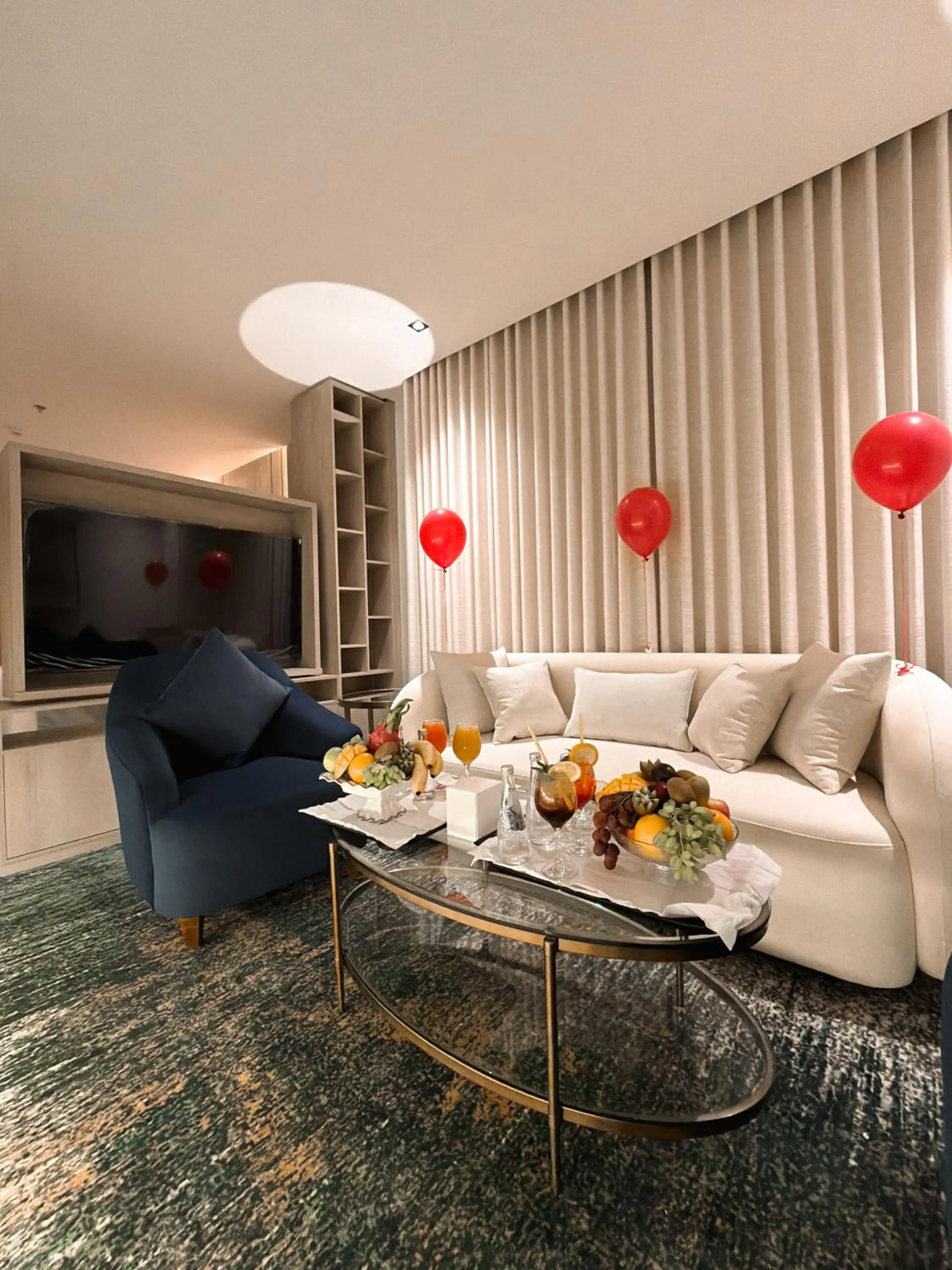 Rose Garden Hotel فندق روز جاردن