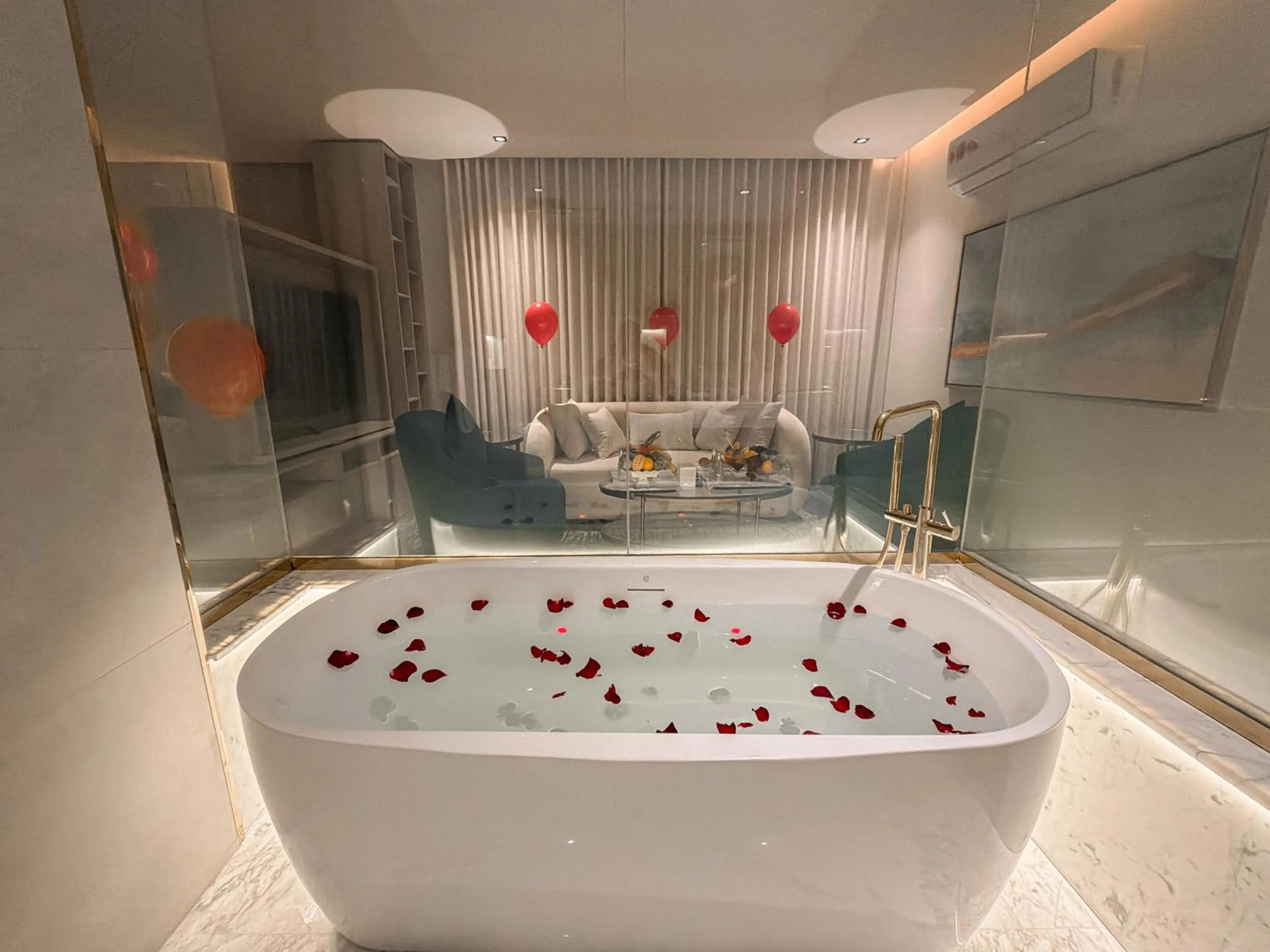 Rose Garden Hotel فندق روز جاردن