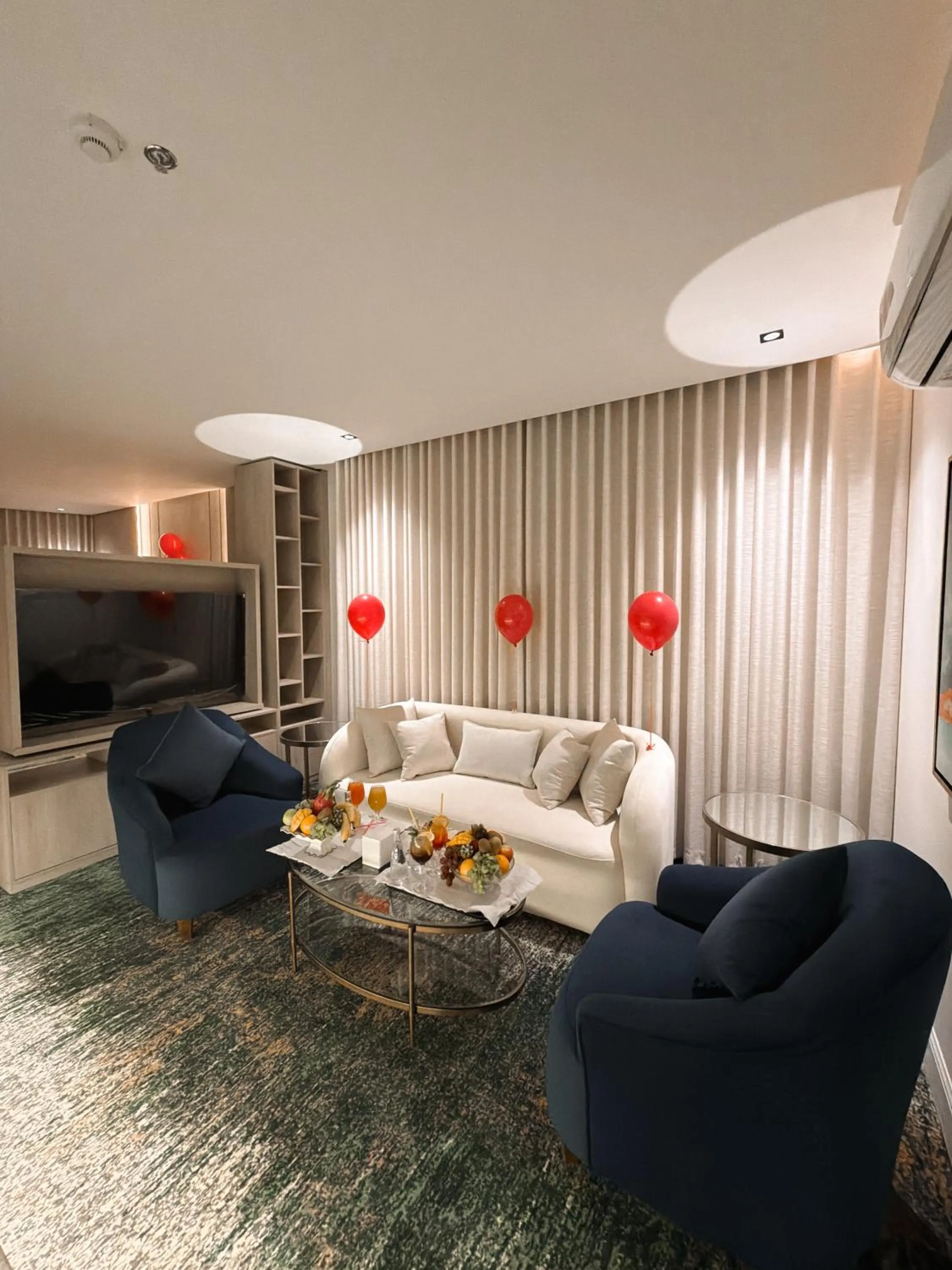 Rose Garden Hotel فندق روز جاردن