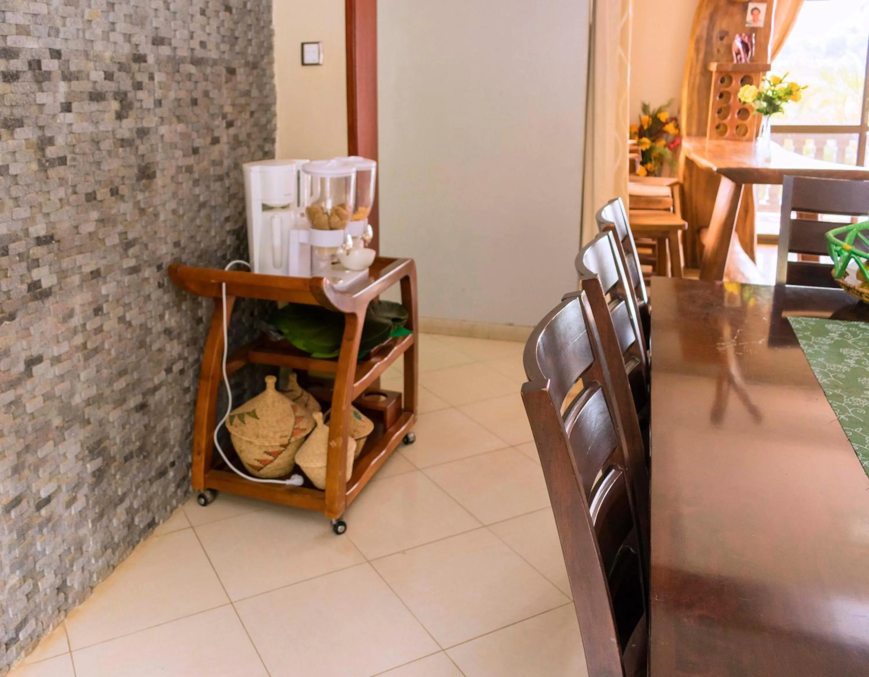 Restaurant/places to eat in Fort Fun City Hotel Fort Portal