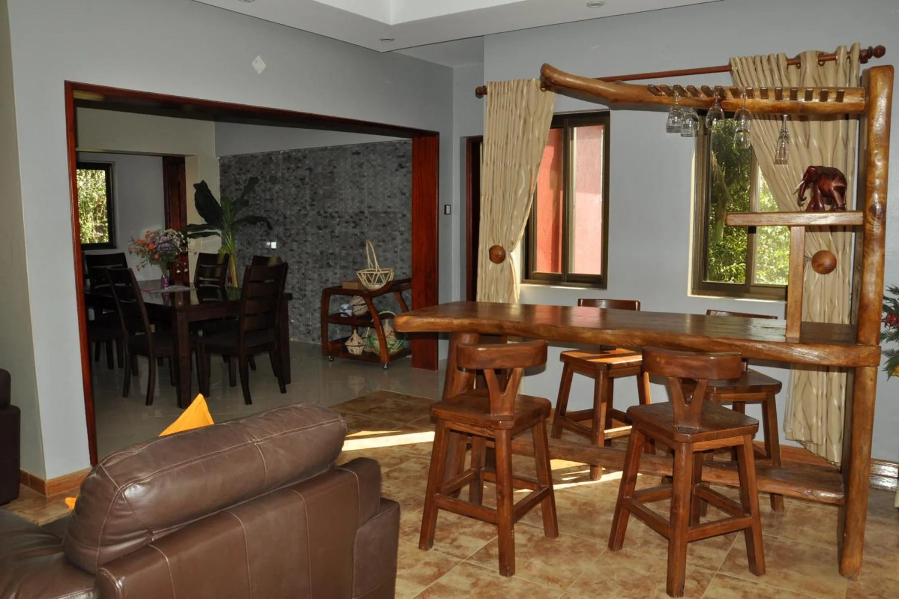 Lounge or bar in Fort Fun City Hotel Fort Portal
