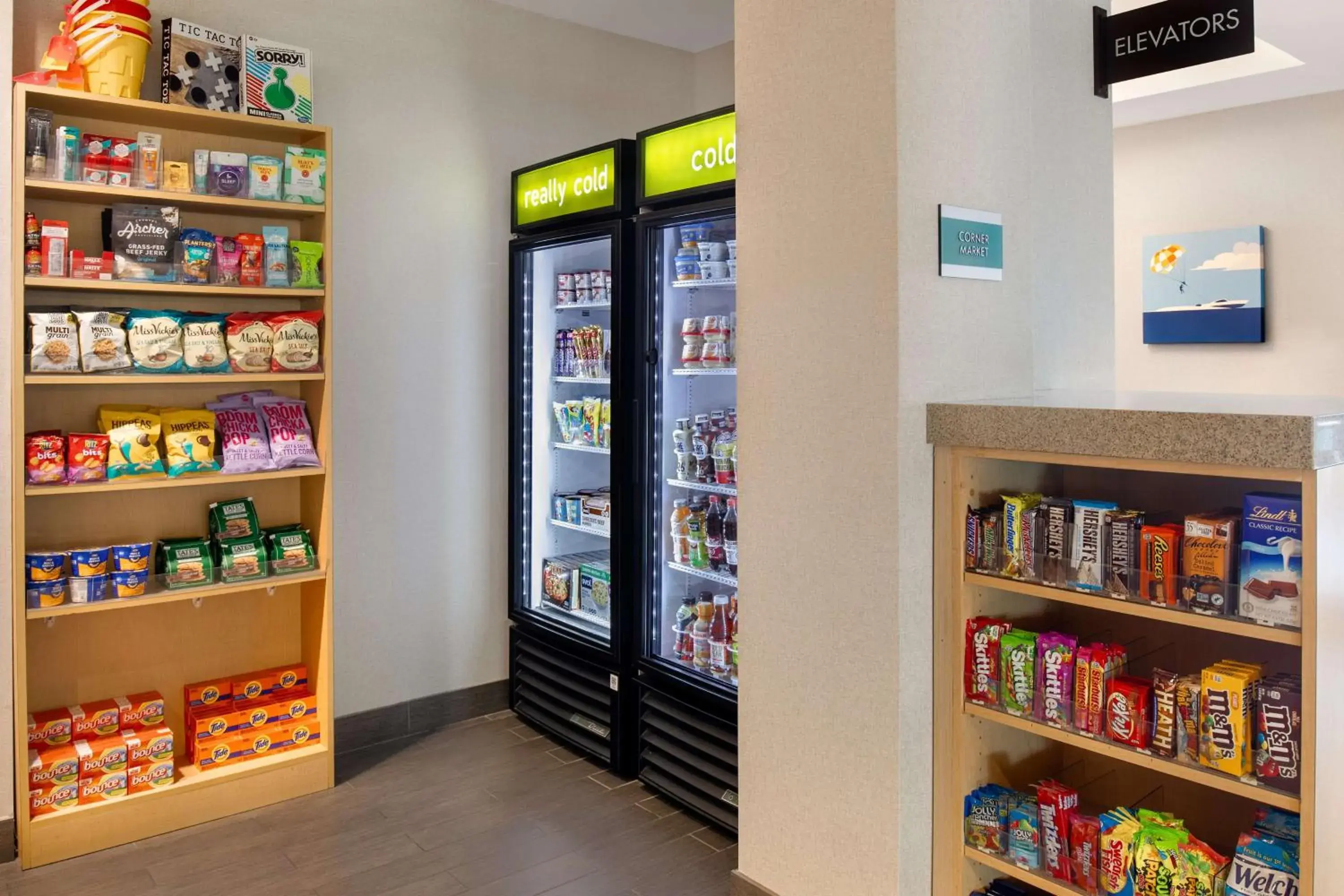 Restaurant/places to eat in Home2 Suites by Hilton Destin Restaurant/places to eat in Home2 Suites by Hilton Destin