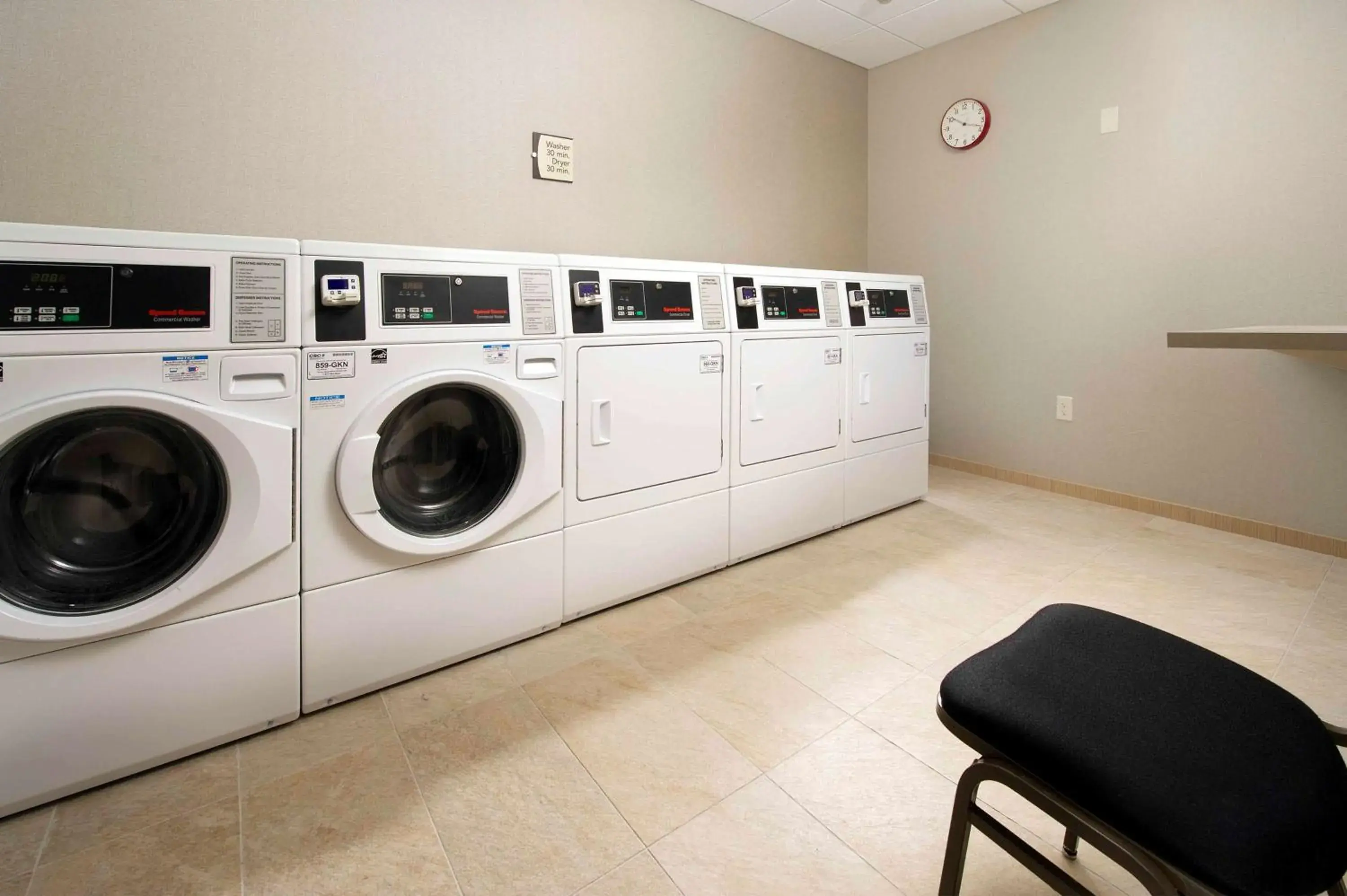 Property building in Homewood Suites San Antonio Airport Property building in Homewood Suites San Antonio Airport