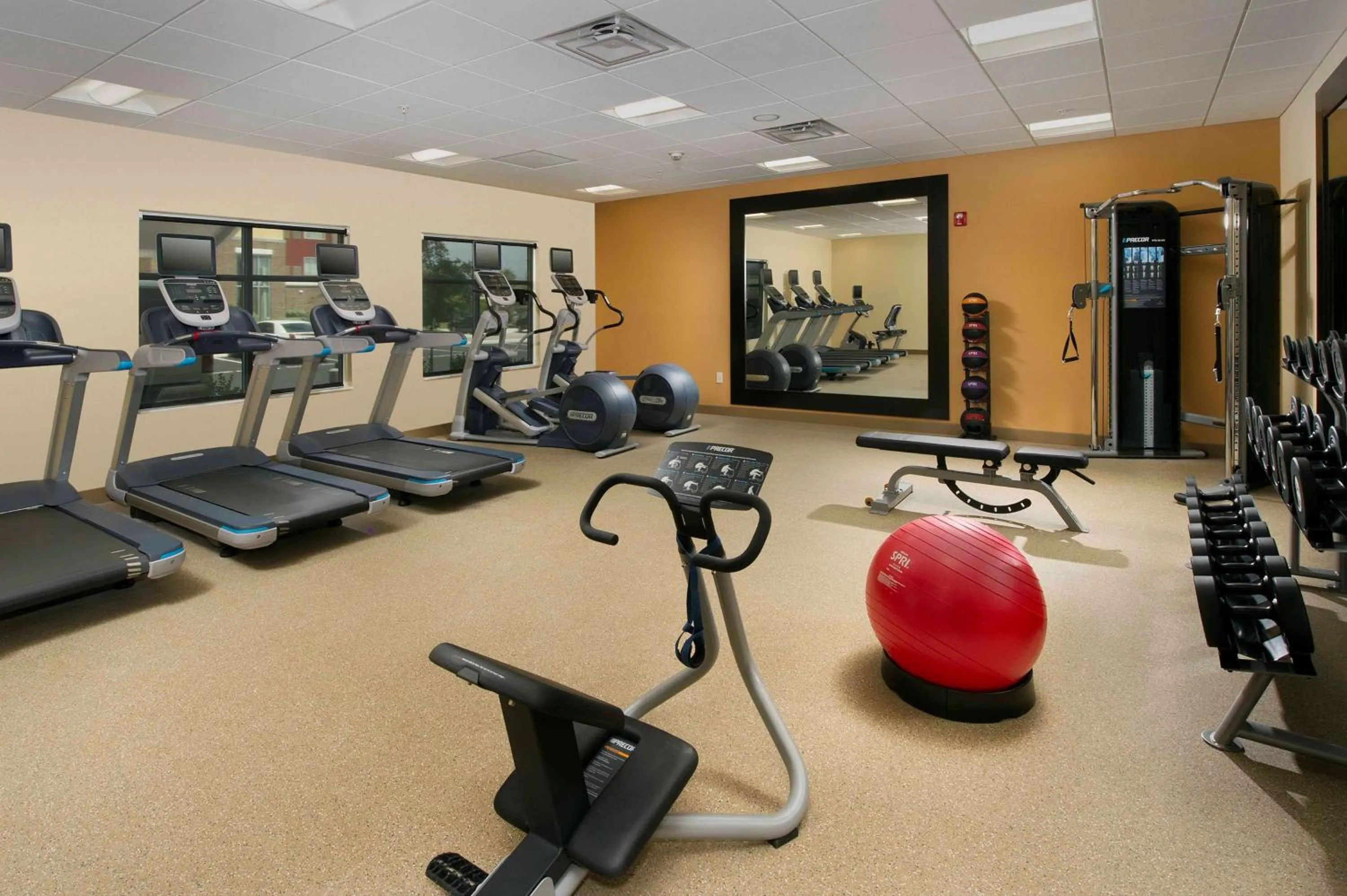 Fitness centre/facilities in Homewood Suites San Antonio Airport