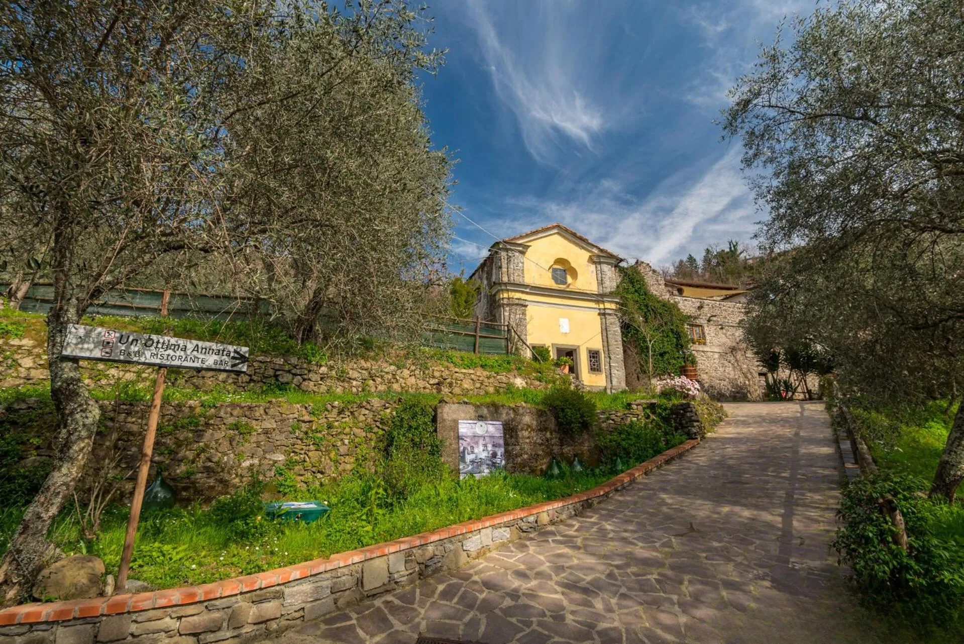 Property building in Un'Ottima Annata B&B