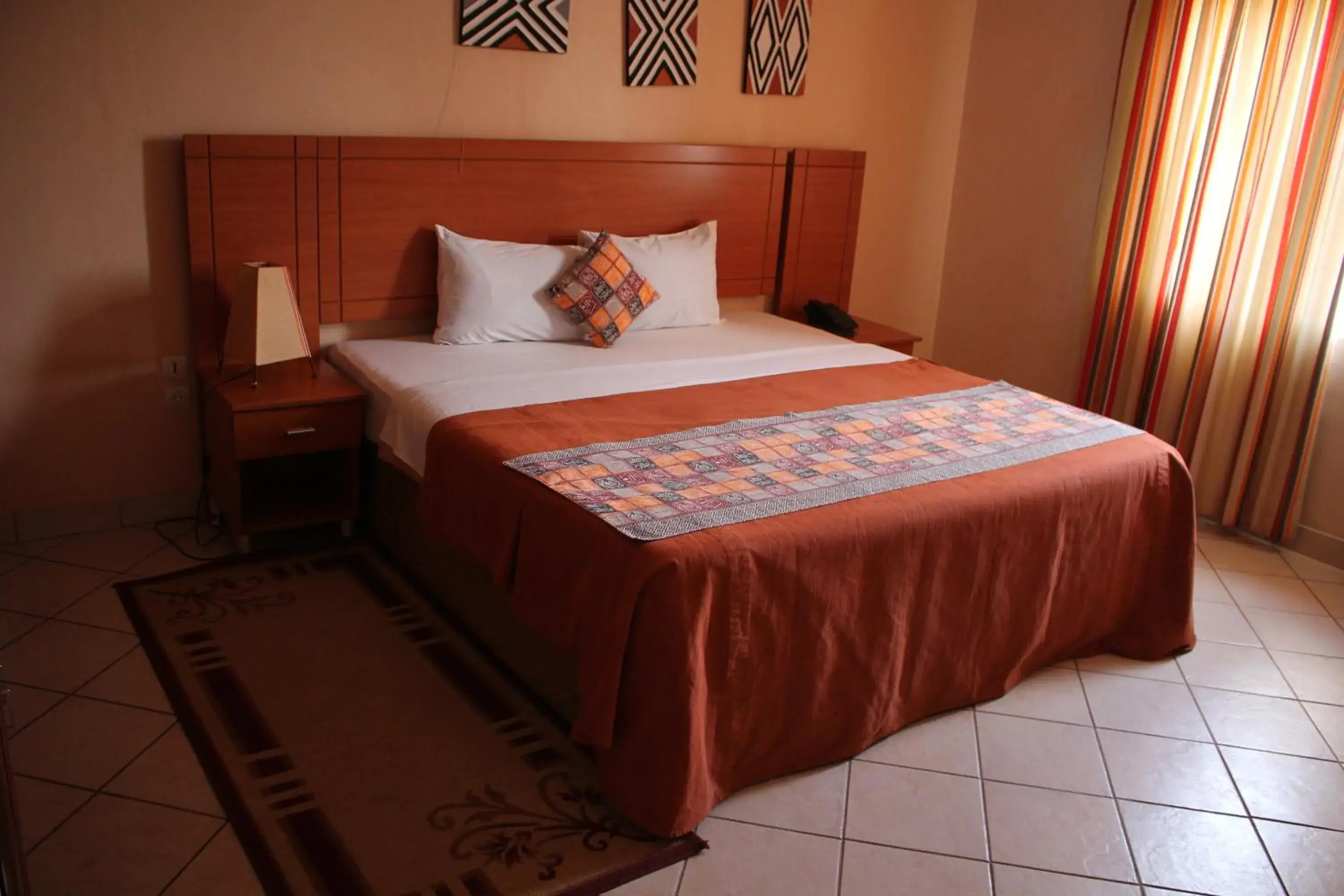 Bed in Kings Hospitality Centre Bed in Kings Hospitality Centre