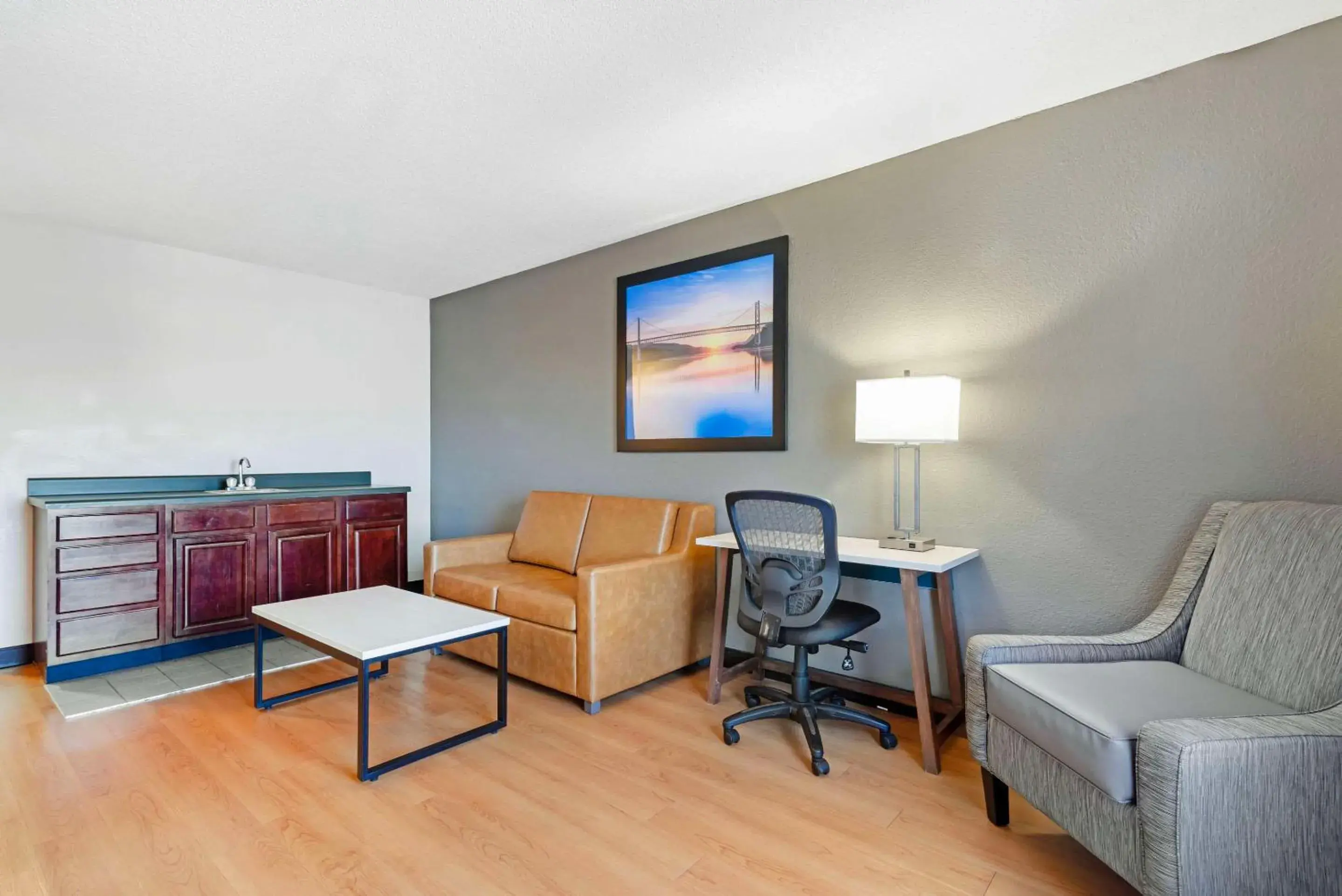 Bedroom in Quality Inn Valley - West Point Bedroom in Quality Inn Valley - West Point