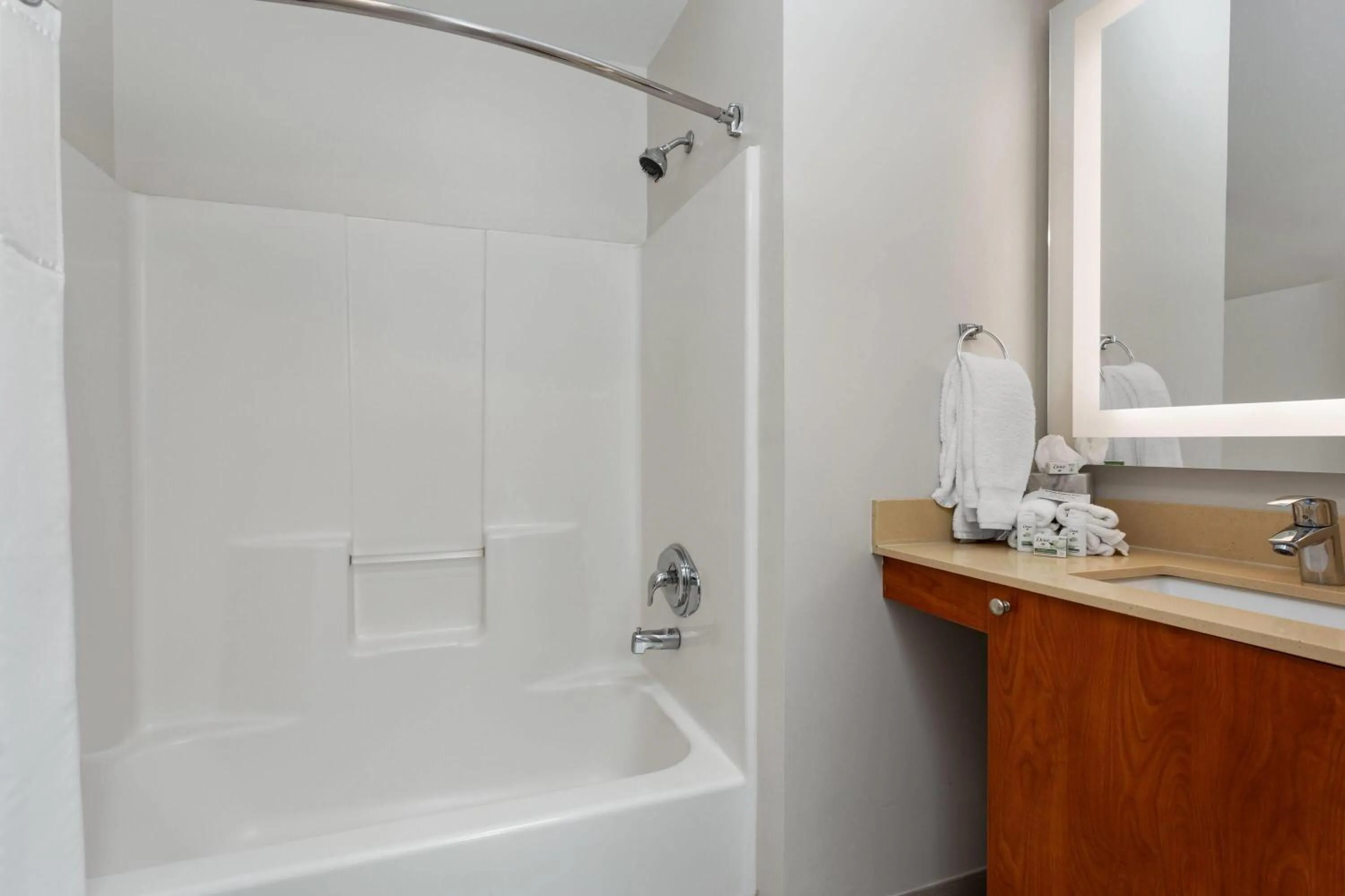 Bathroom in Hawthorn Extended Stay by Wyndham Naples