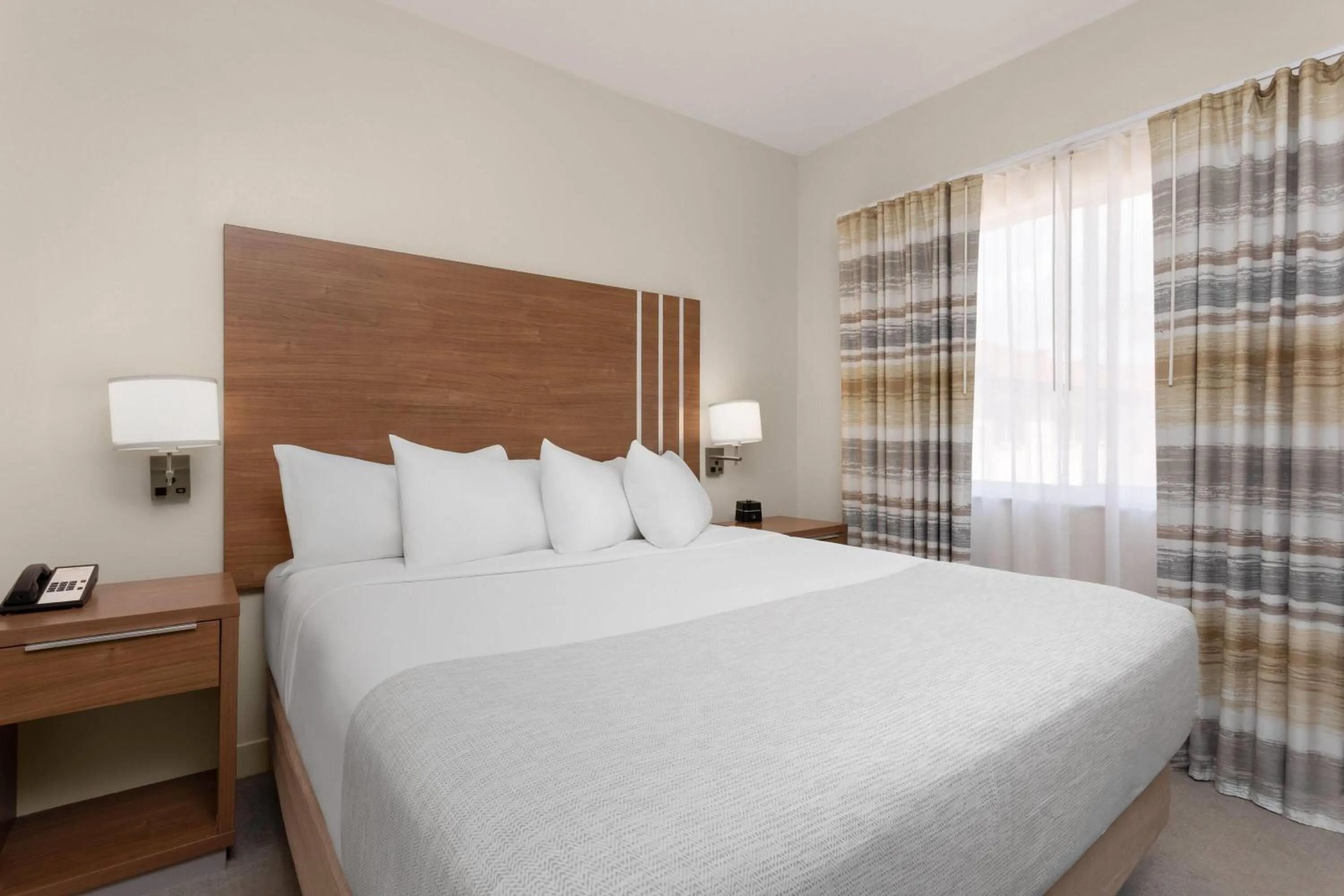 Photo of the whole room, Bed in Hawthorn Extended Stay by Wyndham Naples