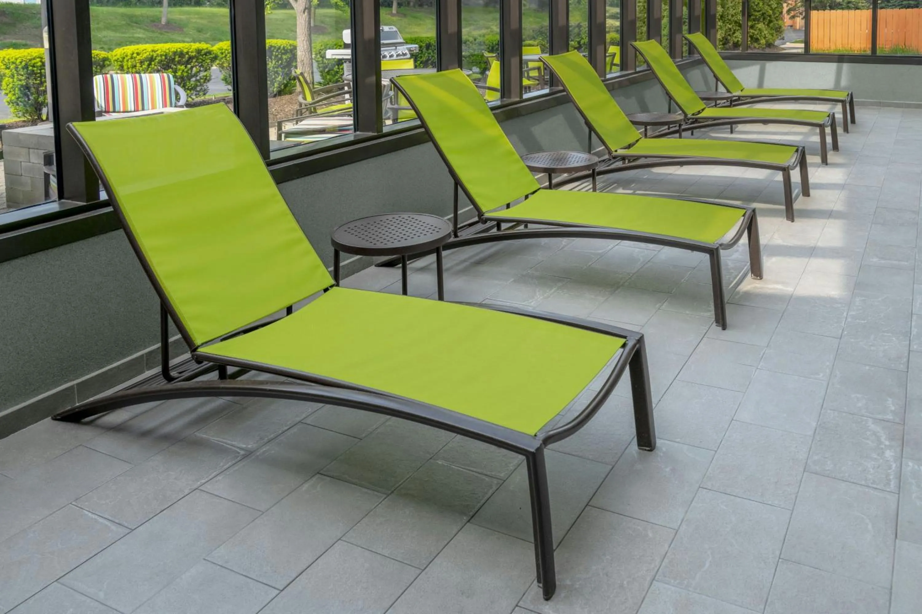 Swimming pool in SpringHill Suites Detroit Auburn Hills