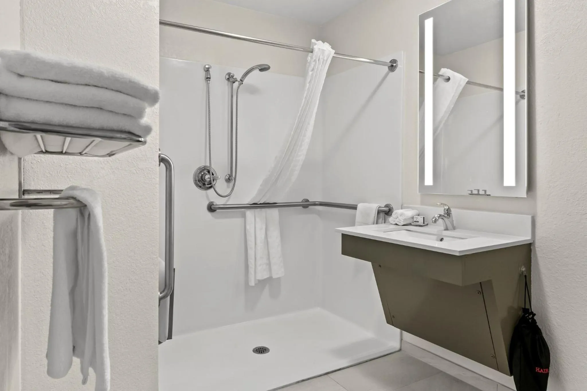 Photo of the whole room in Candlewood Suites Hazleton by IHG