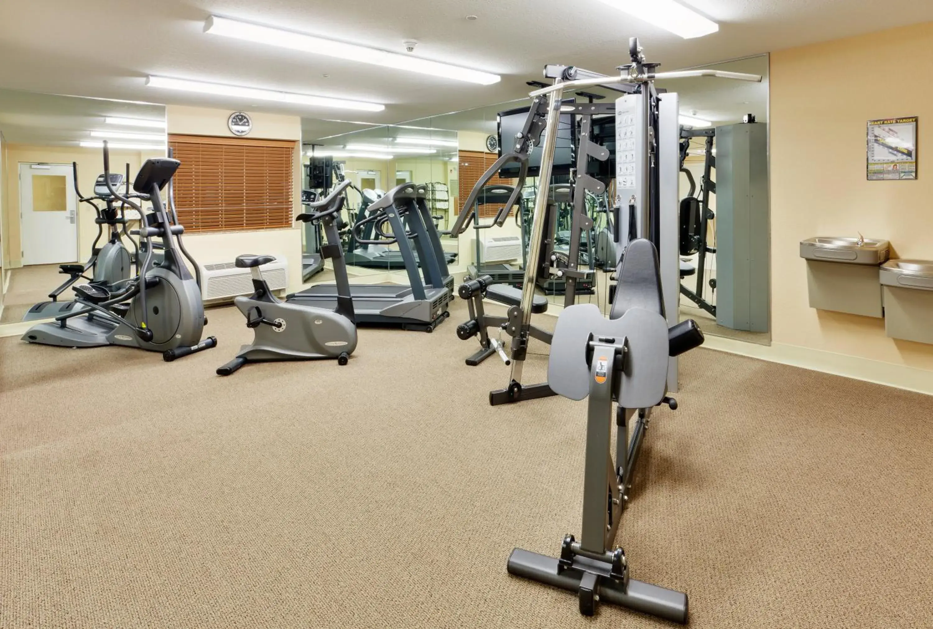 Spa and wellness centre/facilities in Candlewood Suites Hazleton by IHG Spa and wellness centre/facilities in Candlewood Suites Hazleton by IHG