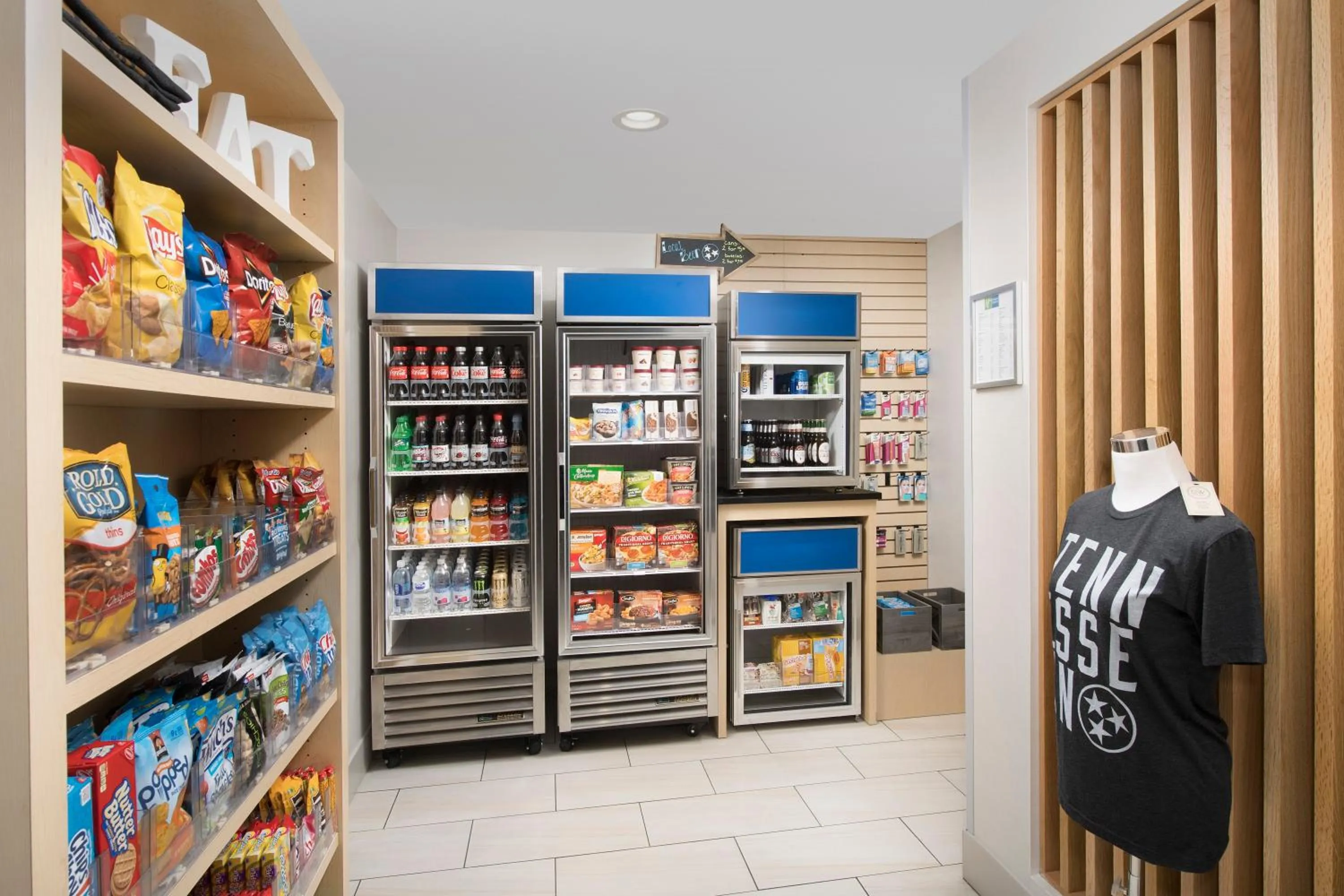 Swimming pool in Holiday Inn Express Knoxville-Strawberry Plains by IHG