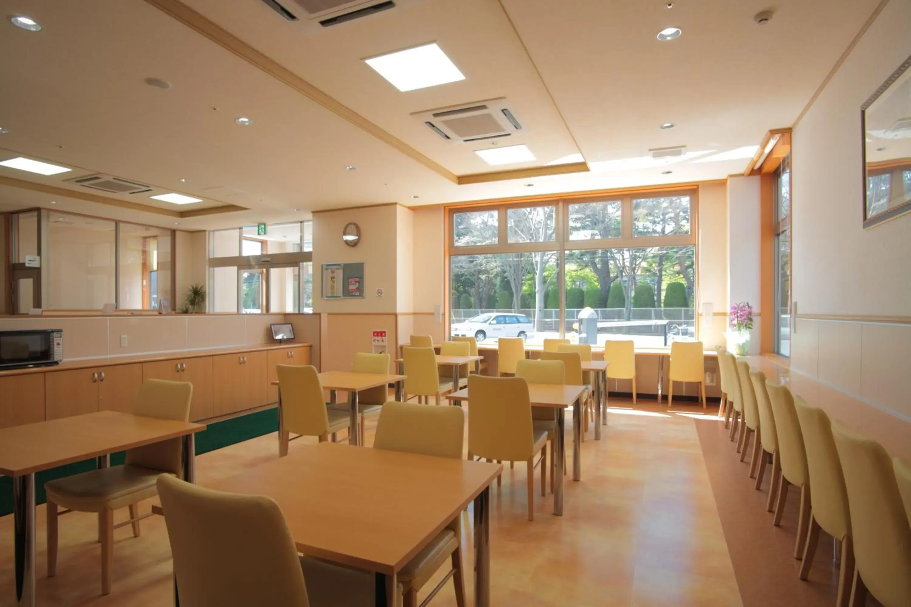 Buffet breakfast in Life Inn Katsuta Station West Buffet breakfast in Life Inn Katsuta Station West