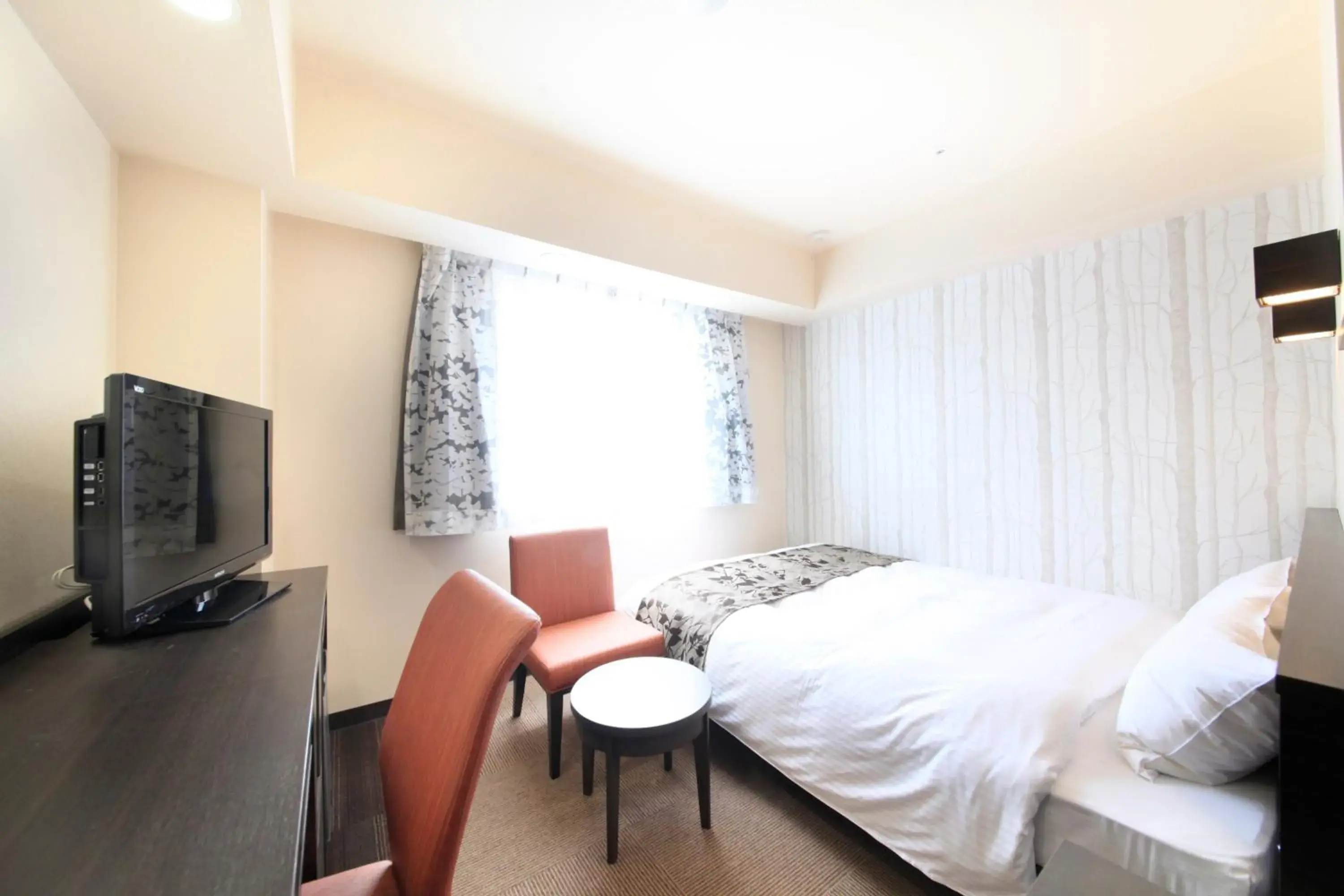 Photo of the whole room, Bed in Hotel Lifetree Hitachinoushiku Photo of the whole room, Bed in Hotel Lifetree Hitachinoushiku