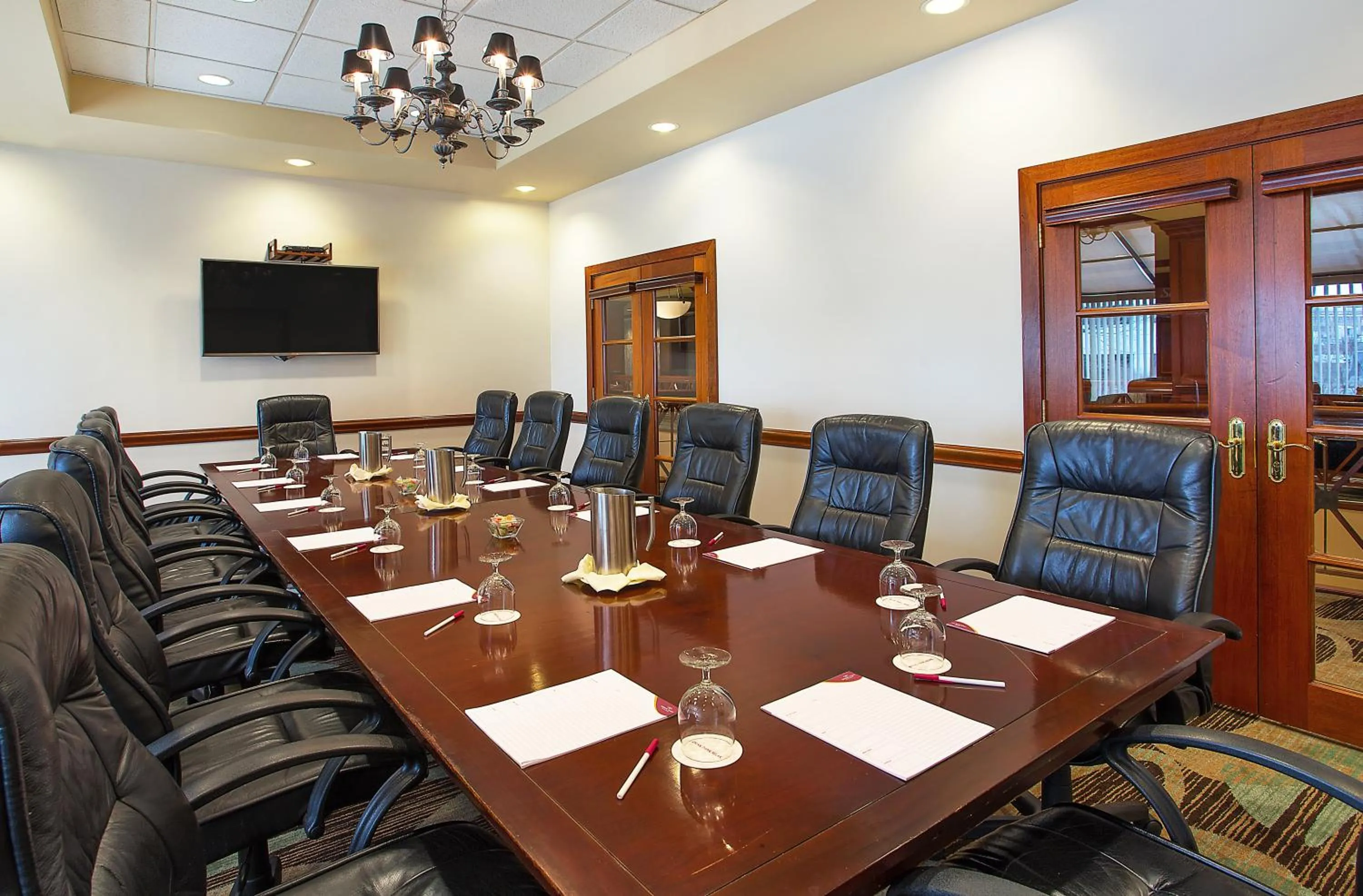 Meeting/conference room in Crowne Plaza Knoxville Downtown University by IHG