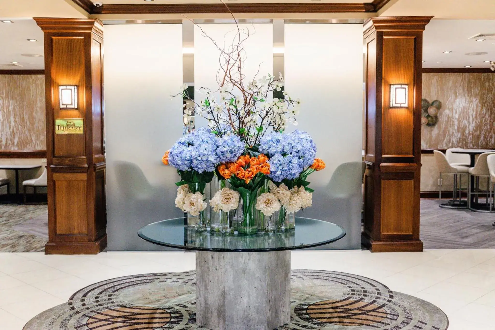 Property building in Crowne Plaza Knoxville Downtown University by IHG Property building in Crowne Plaza Knoxville Downtown University by IHG