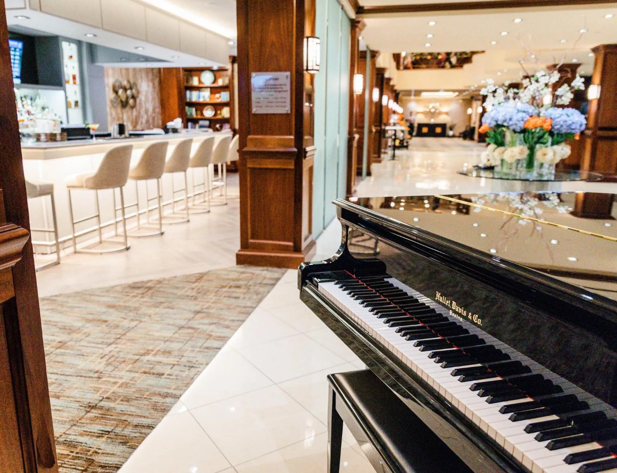 Property building in Crowne Plaza Knoxville Downtown University by IHG