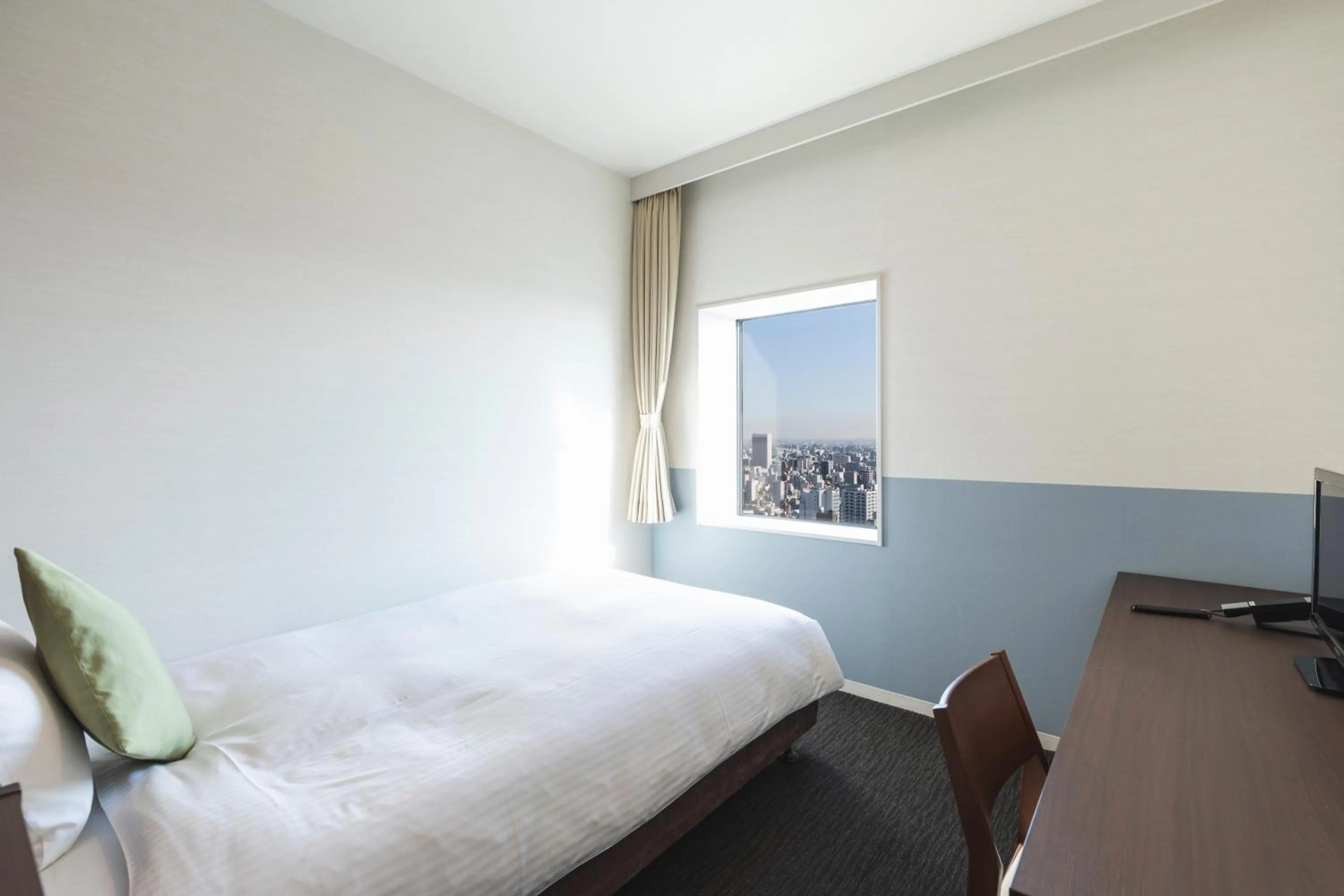 Photo of the whole room, Bed in Hotel Crown Hills Ueno Premier