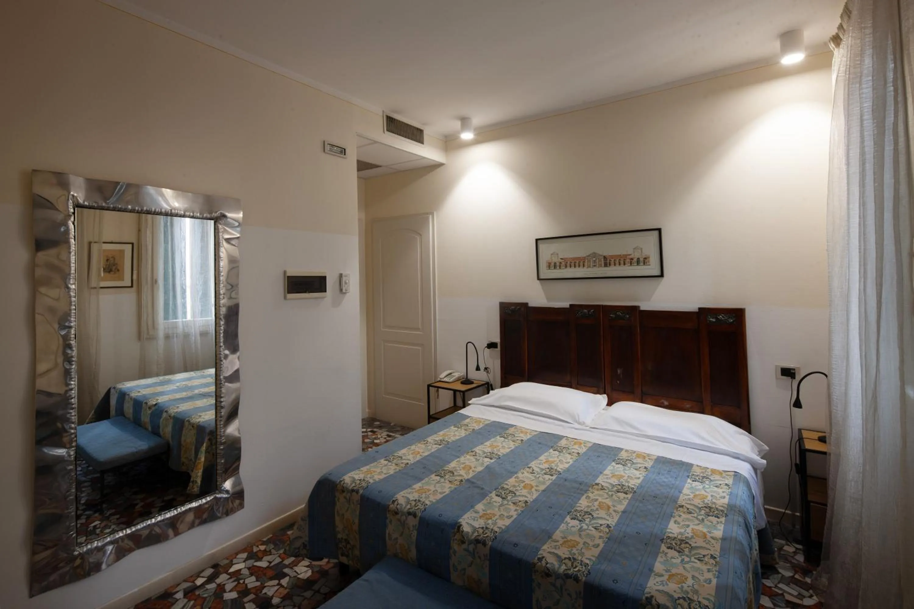 Bedroom, Bed in CityHotel Cristina Vicenza