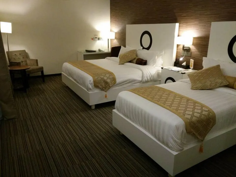 Bathroom, Bed in Bei Boutique Hotel