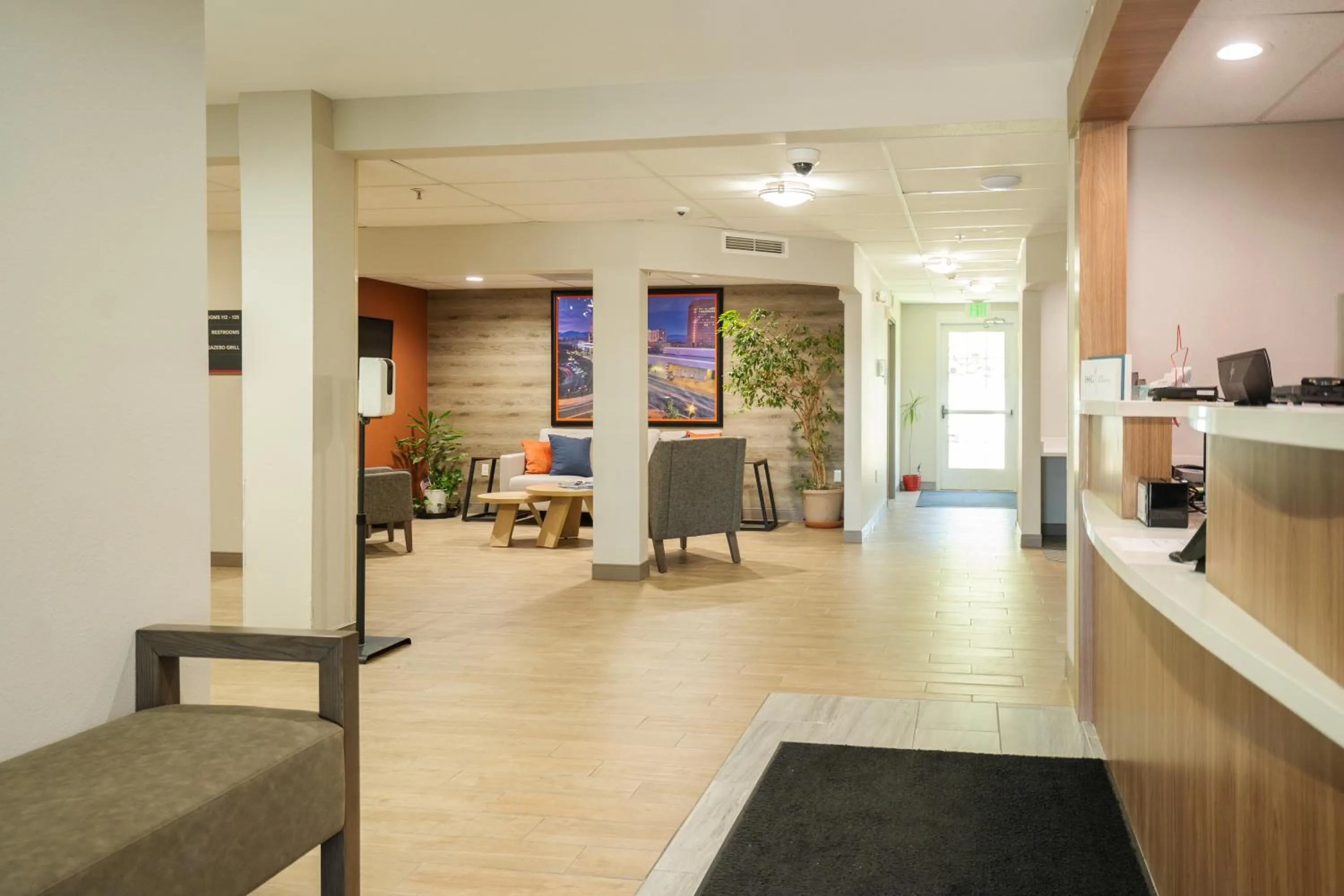 Lobby or reception in Candlewood Suites Boise - Towne Square by IHG