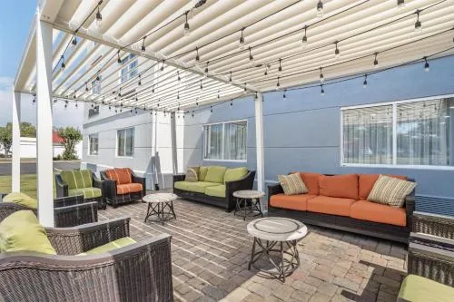 Spark By Hilton Kannapolis