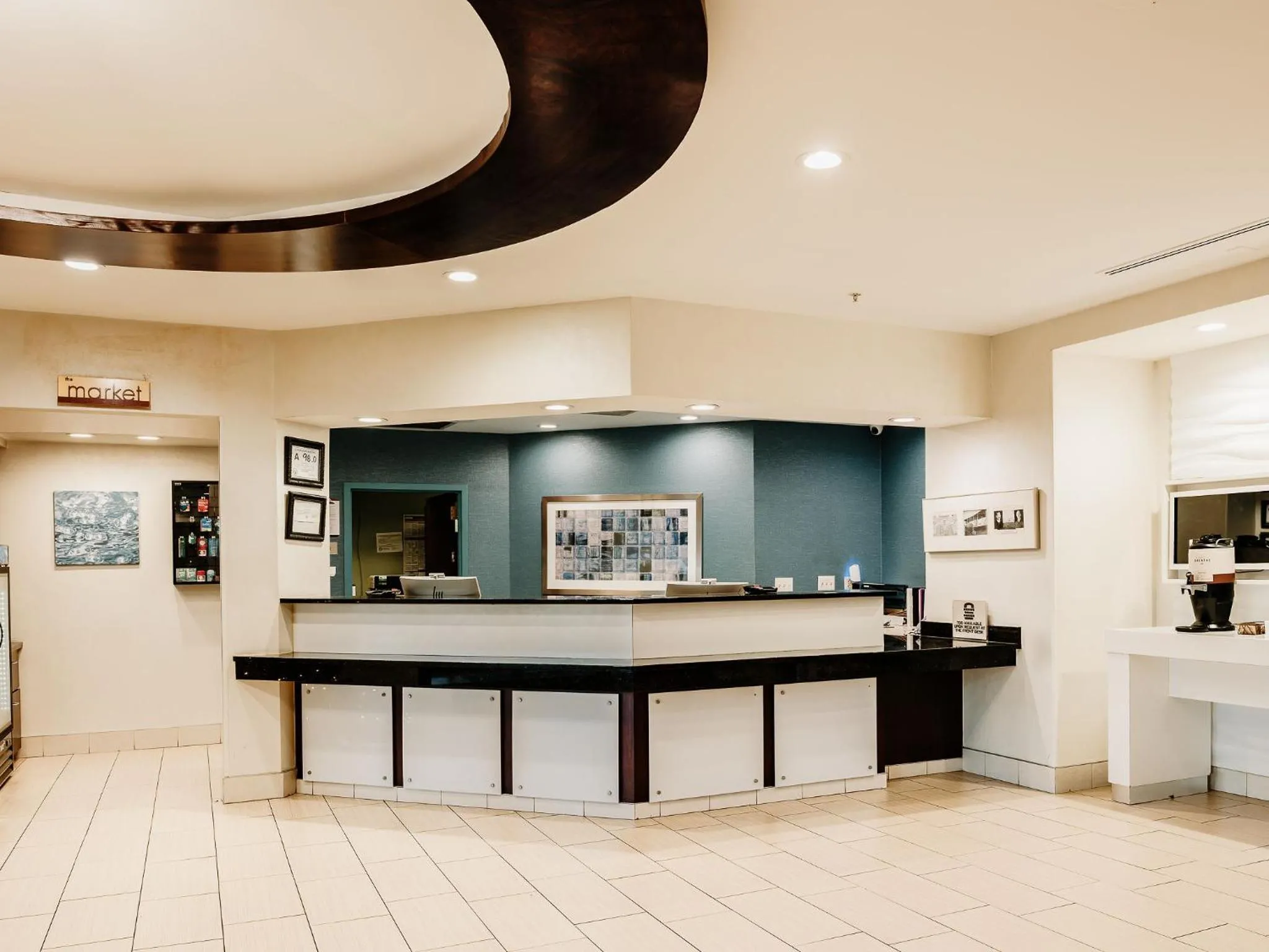 The Beacon Charlotte Airport by IHG