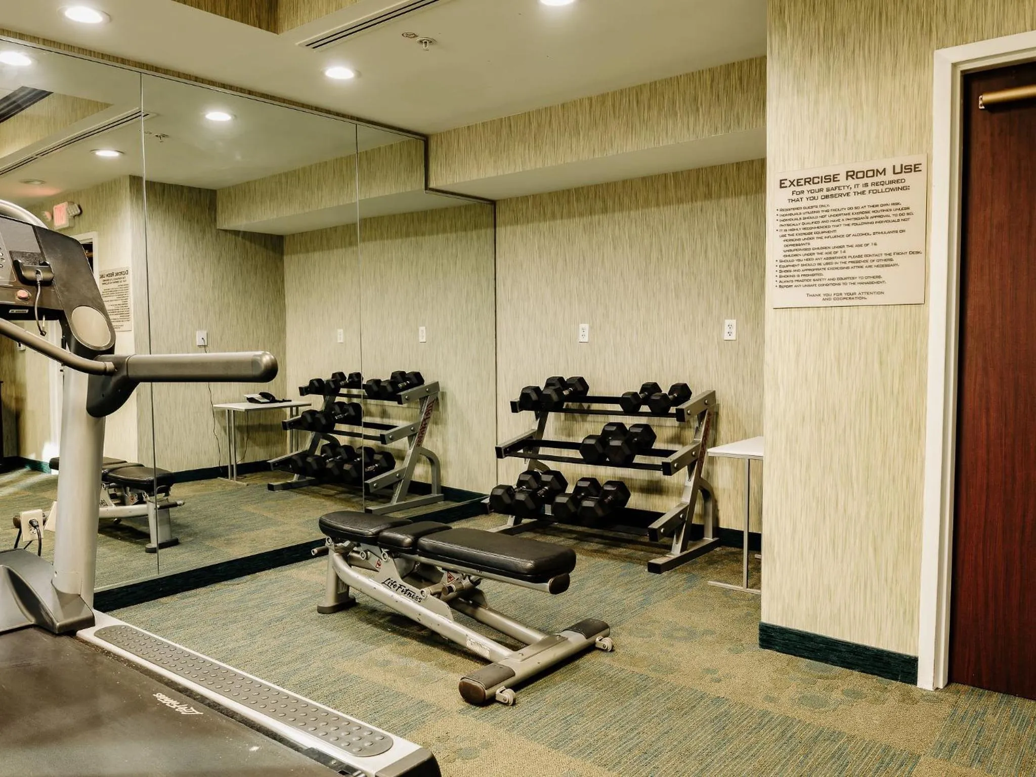 Spa and wellness centre/facilities in The Beacon Charlotte Airport by IHG